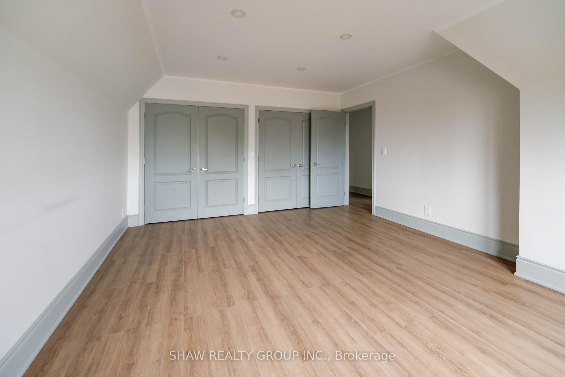 Photo 16 of Unit D, 706 Queenston Road, Cambridge — HOMEH