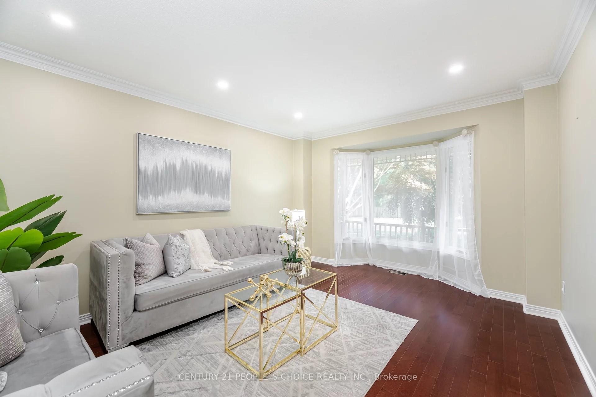 Photo 2 of 16 Kennett Drive, Whitby, Lynde Creek — HOMEH