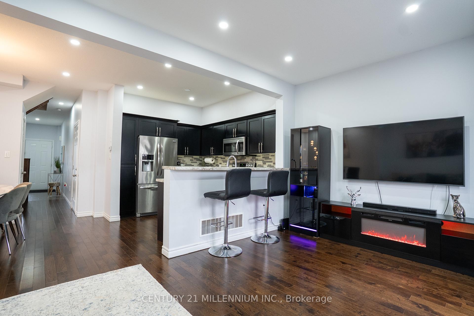 Photo 2 of Unit 62, 9 Hampton Brook Way, Hamilton, Mount Hope — HOMEH