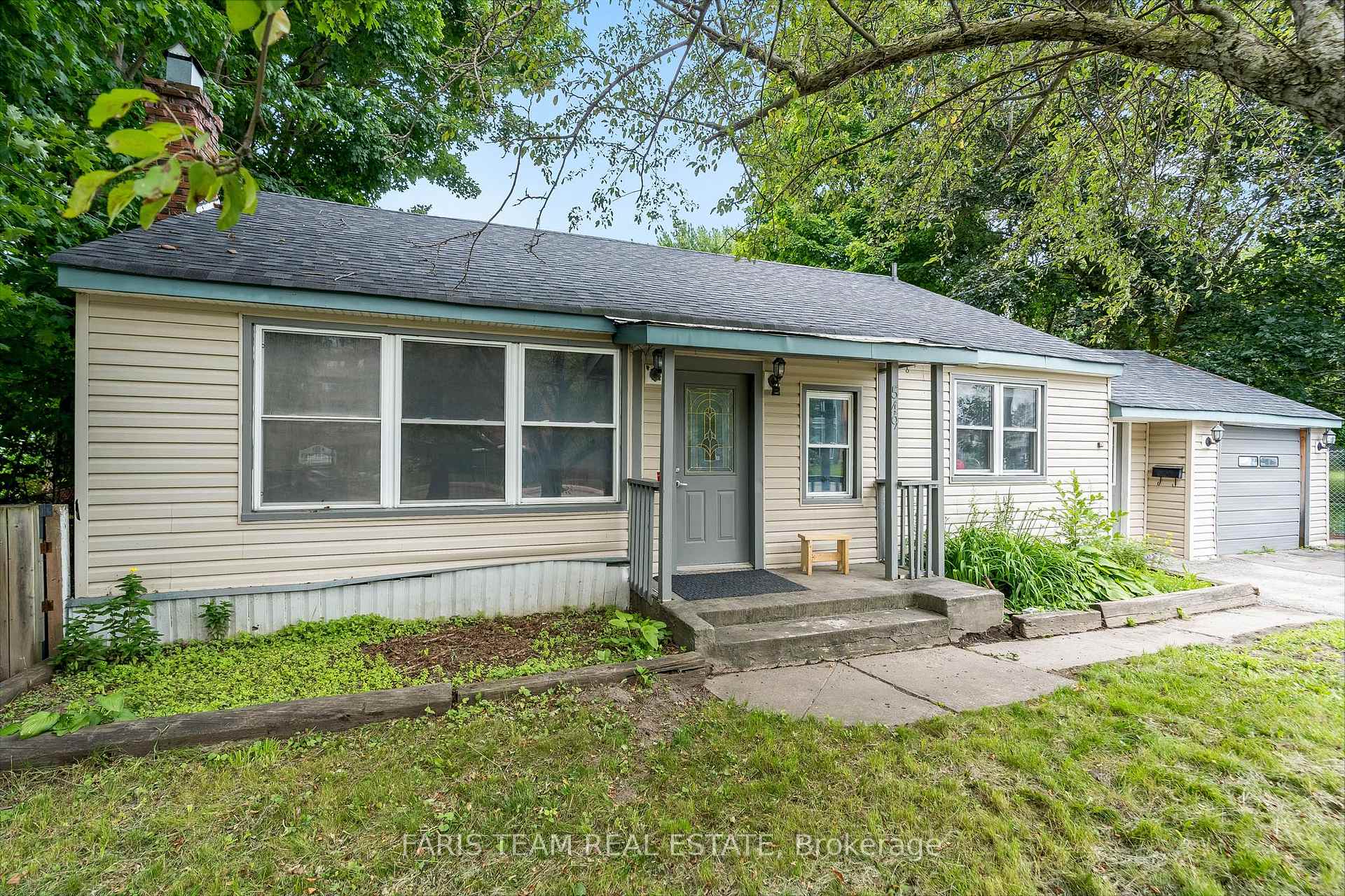 Photo 1 of 549 King Street, Midland — HOMEH