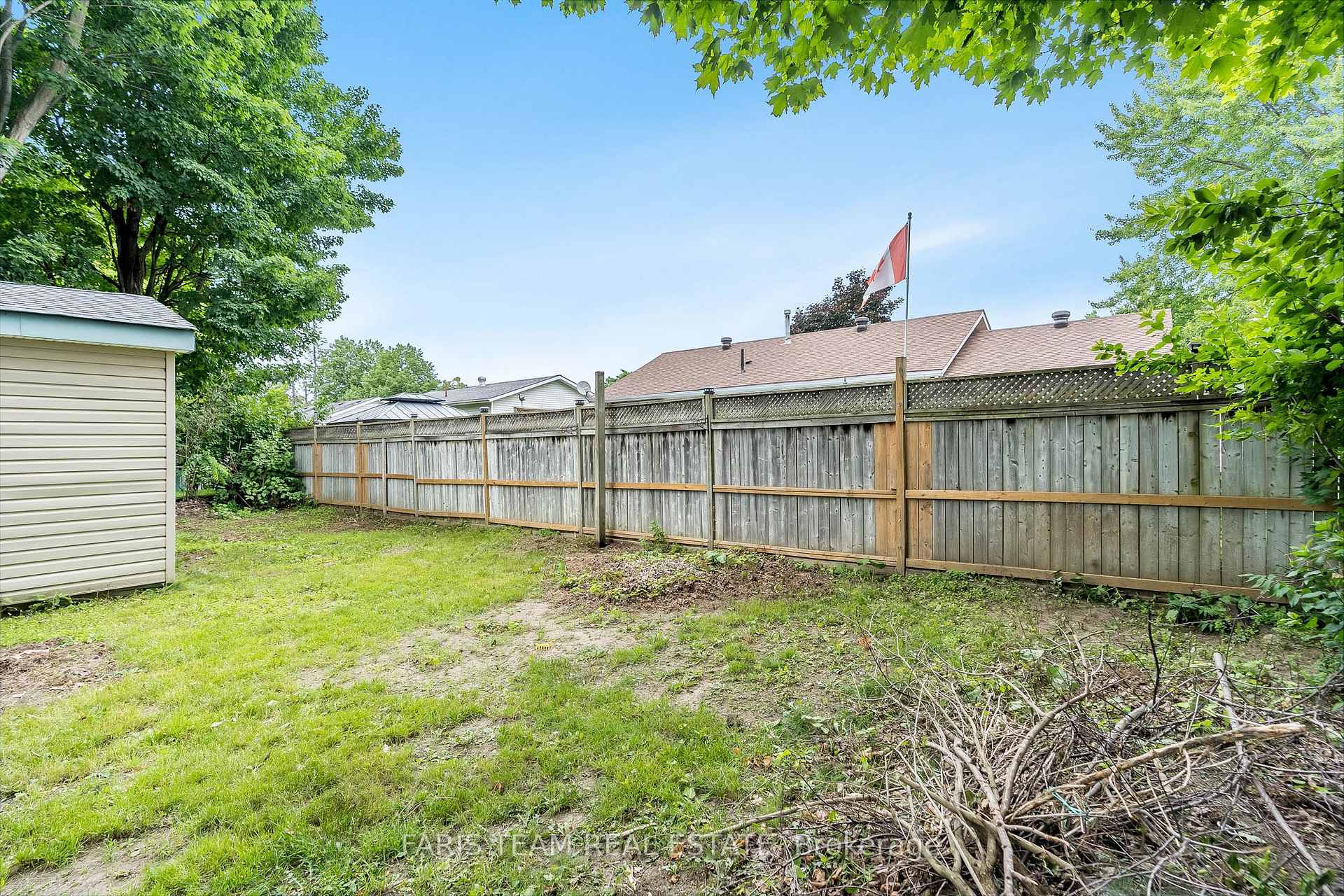 Photo 18 of 549 King Street, Midland — HOMEH