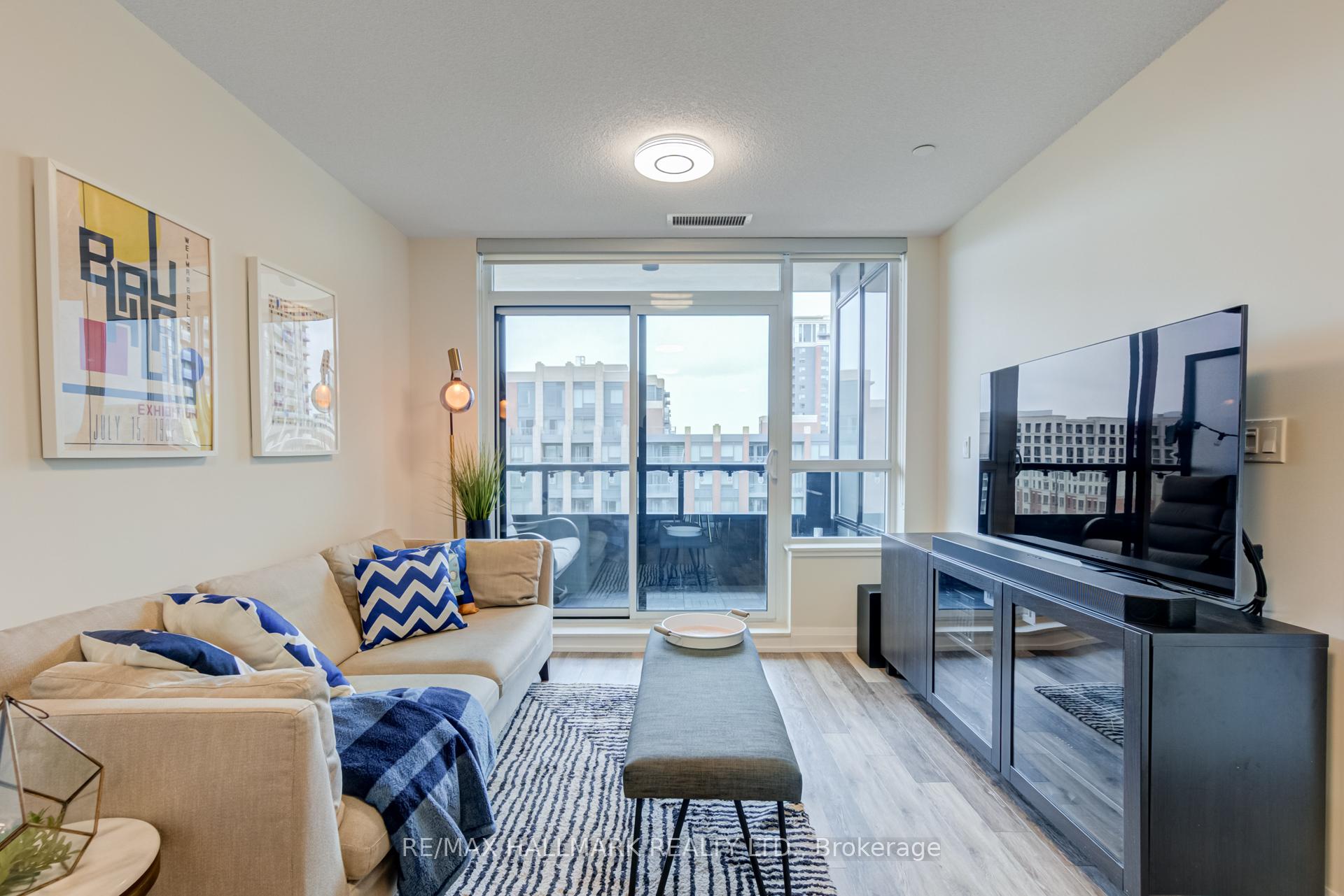 Photo 13 of Unit 726, 25 Water Walk Drive, Markham, Unionville — HOMEH