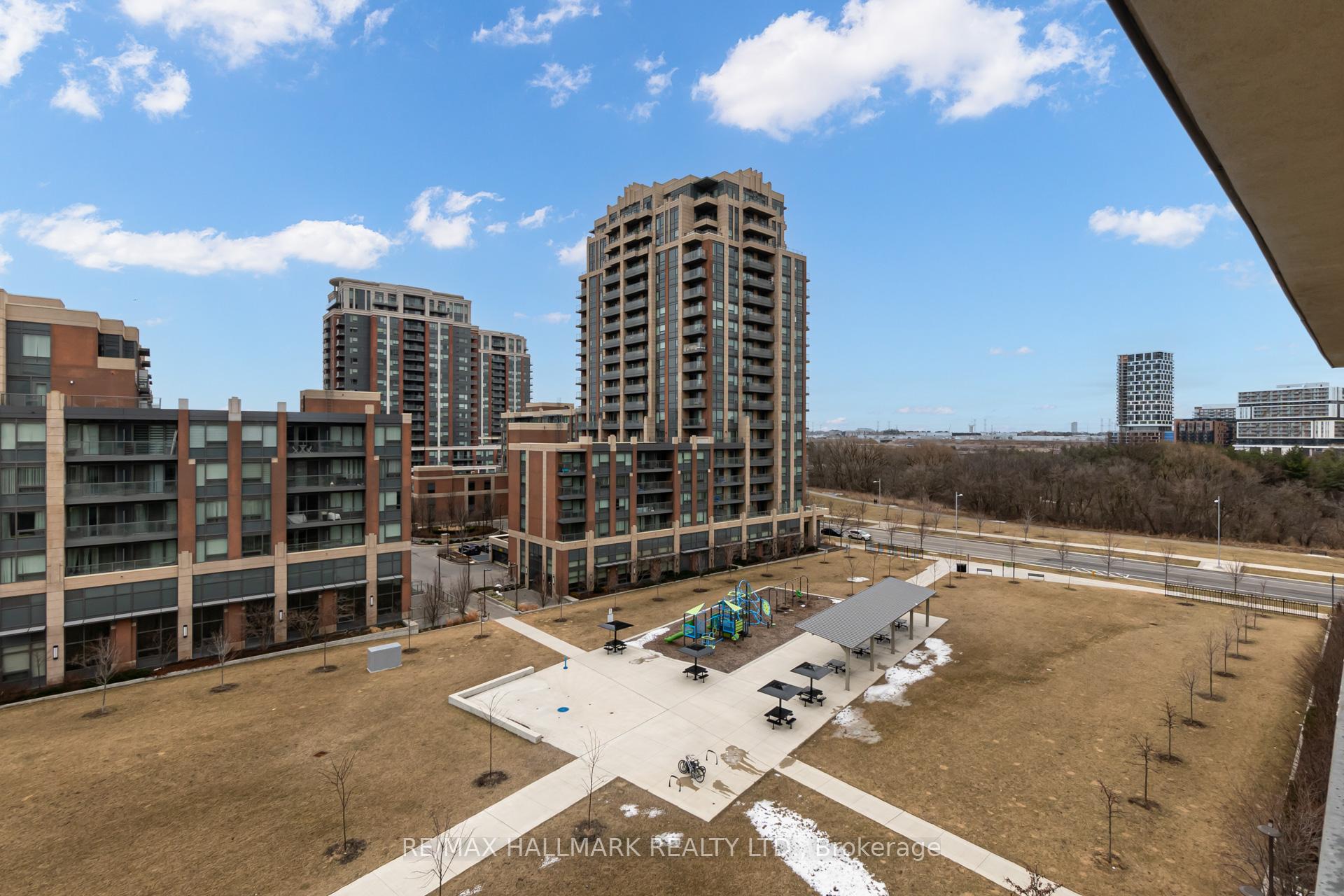 Photo 22 of Unit 726, 25 Water Walk Drive, Markham, Unionville — HOMEH