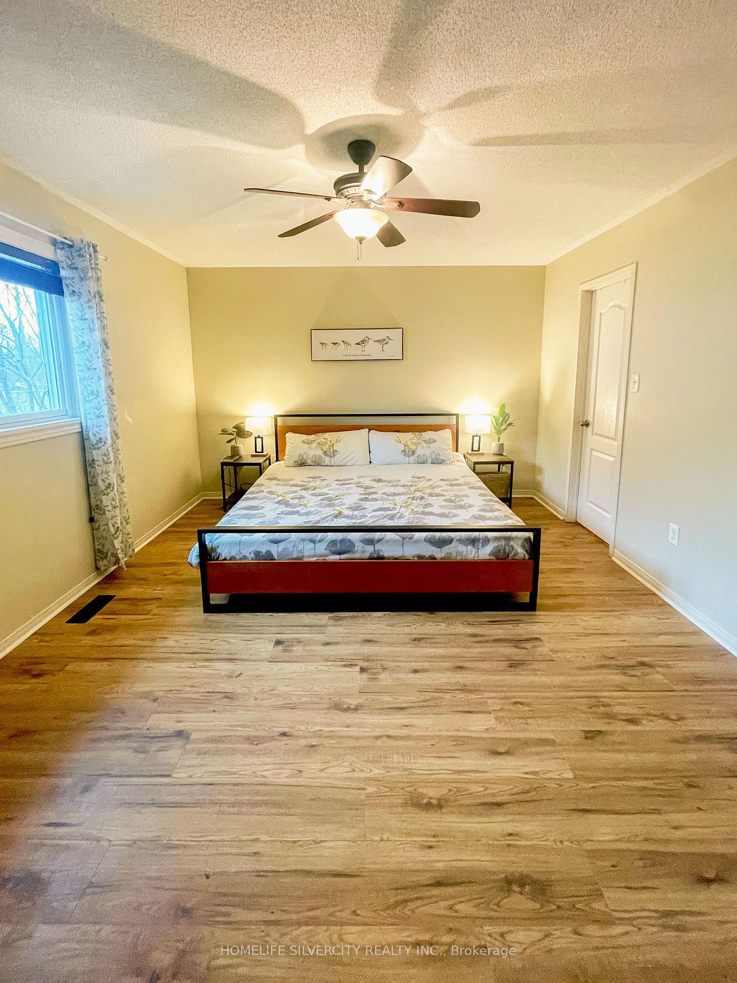 Photo 9 of 376 Sparrow Circle, Pickering, Highbush — HOMEH