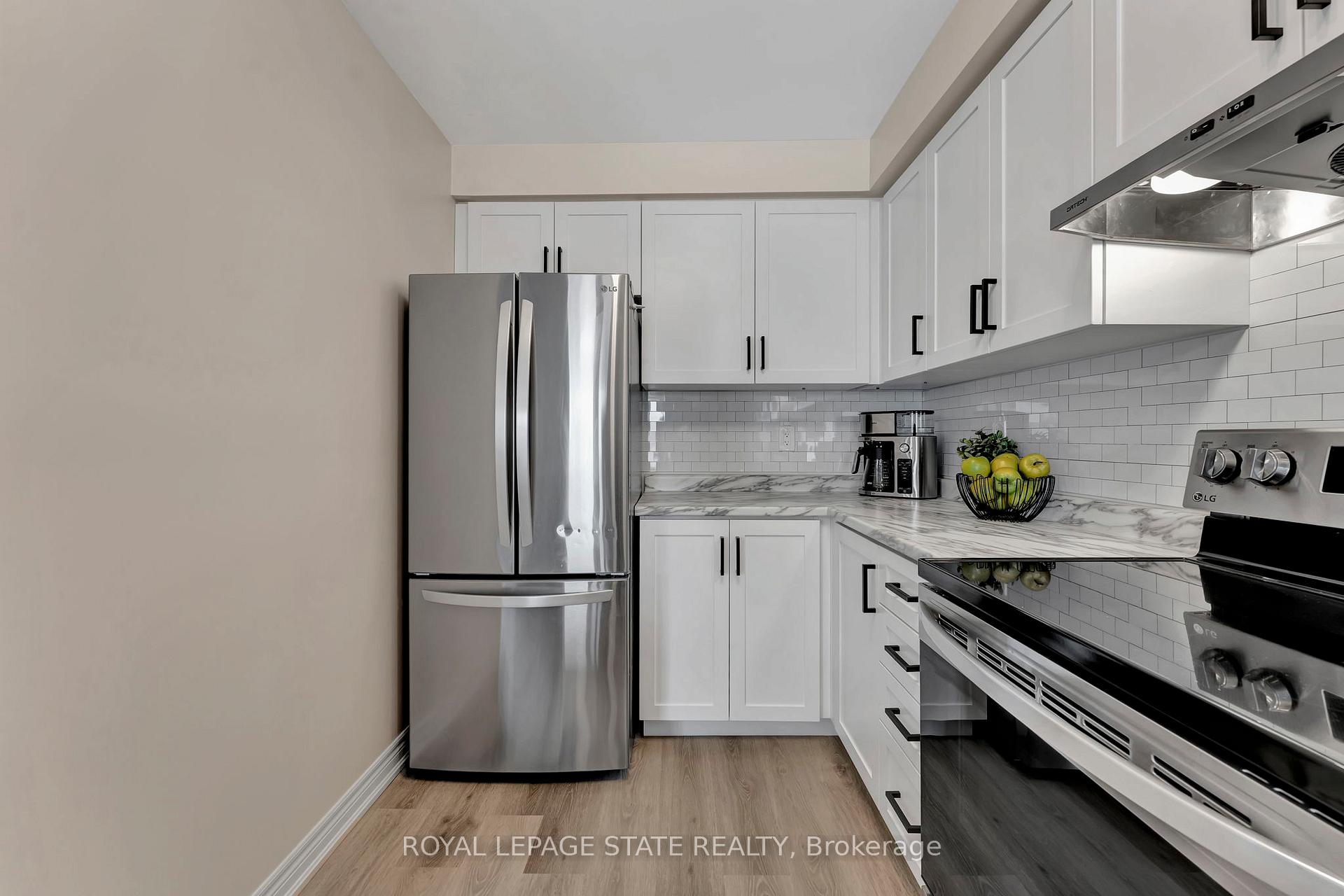 Photo 9 of 108 Dryden Lane, Hamilton, McQuesten — HOMEH