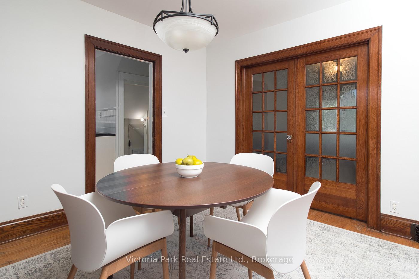 Photo 6 of 34 Park Street, Kitchener — HOMEH