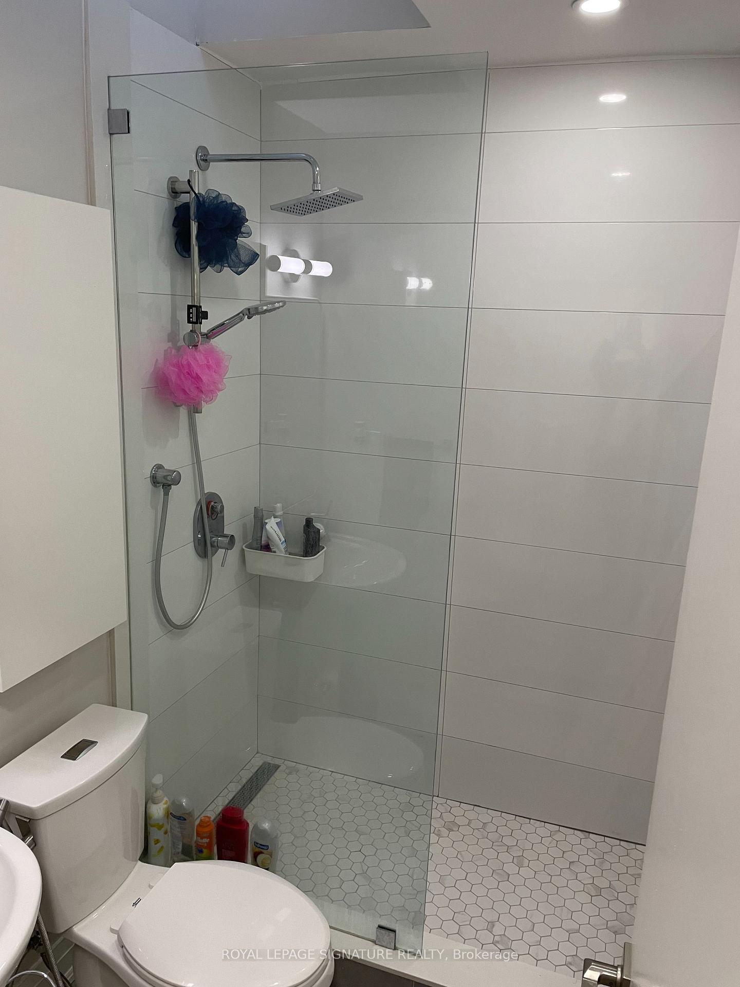 Photo 10 of Unit 2, 530 Eglinton Avenue W, Toronto, Lawrence Park South — HOMEH