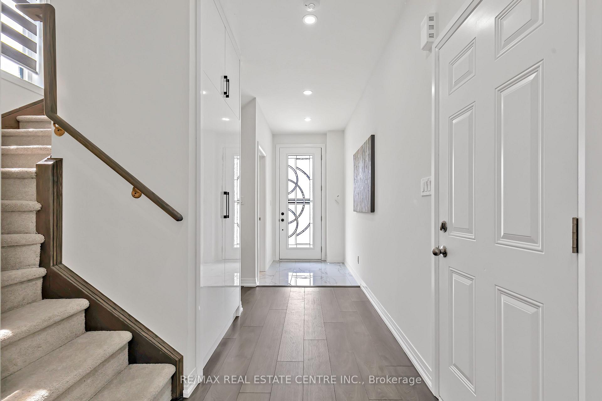 Photo 4 of 28 Klein Way, Whitby, Taunton North — HOMEH