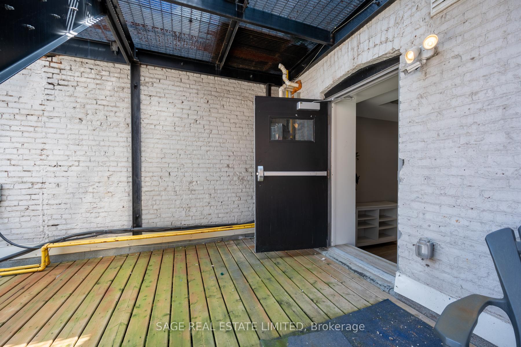 Photo 24 of Unit 2, 73 King Street E, Hamilton, Beasley — HOMEH