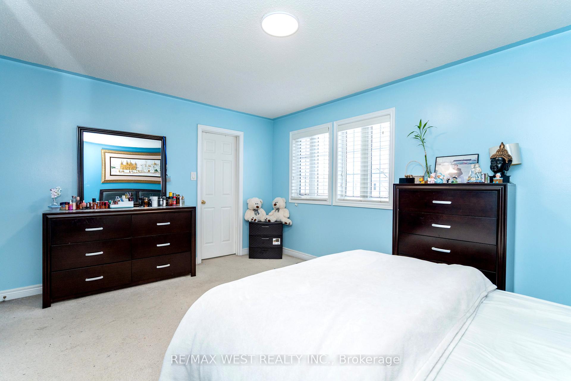 Photo 26 of 83 Ridgemore Crescent, Brampton, Fletcher's Meadow — HOMEH