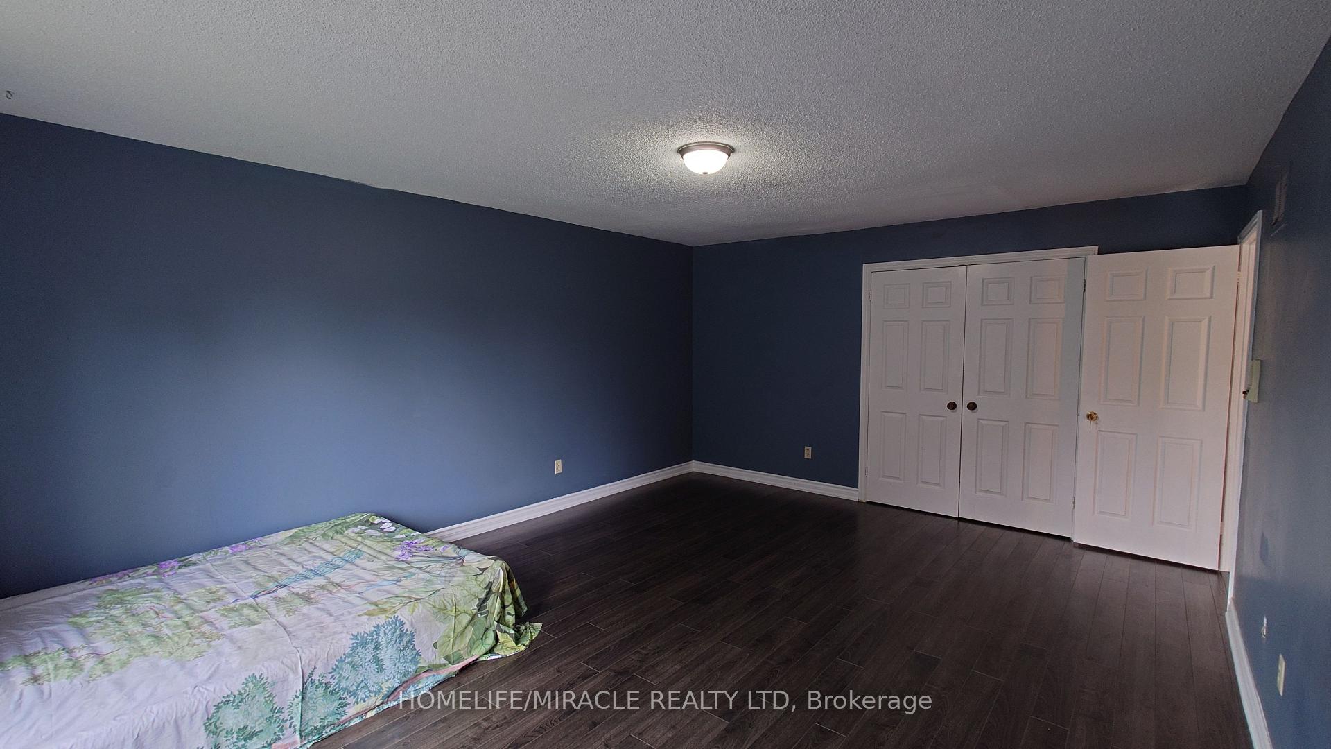 Photo 21 of 12 Ostrander Boulevard, Brampton, Huttonville — HOMEH