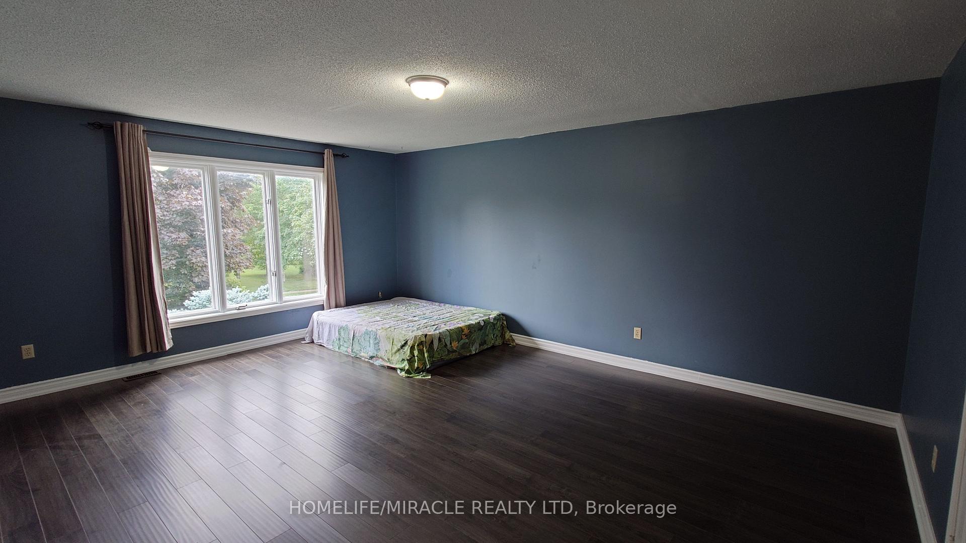 Photo 17 of 12 Ostrander Boulevard, Brampton, Huttonville — HOMEH