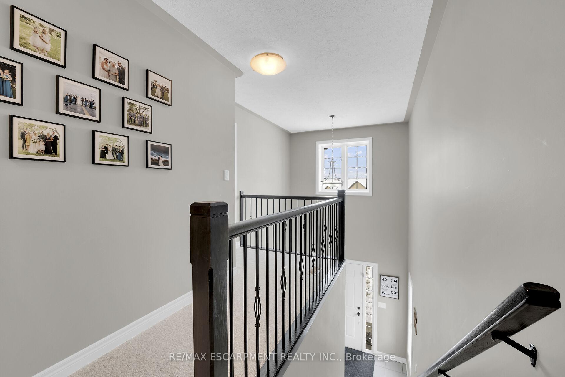 Photo 21 of 102 Macneil Court, Haldimand — HOMEH