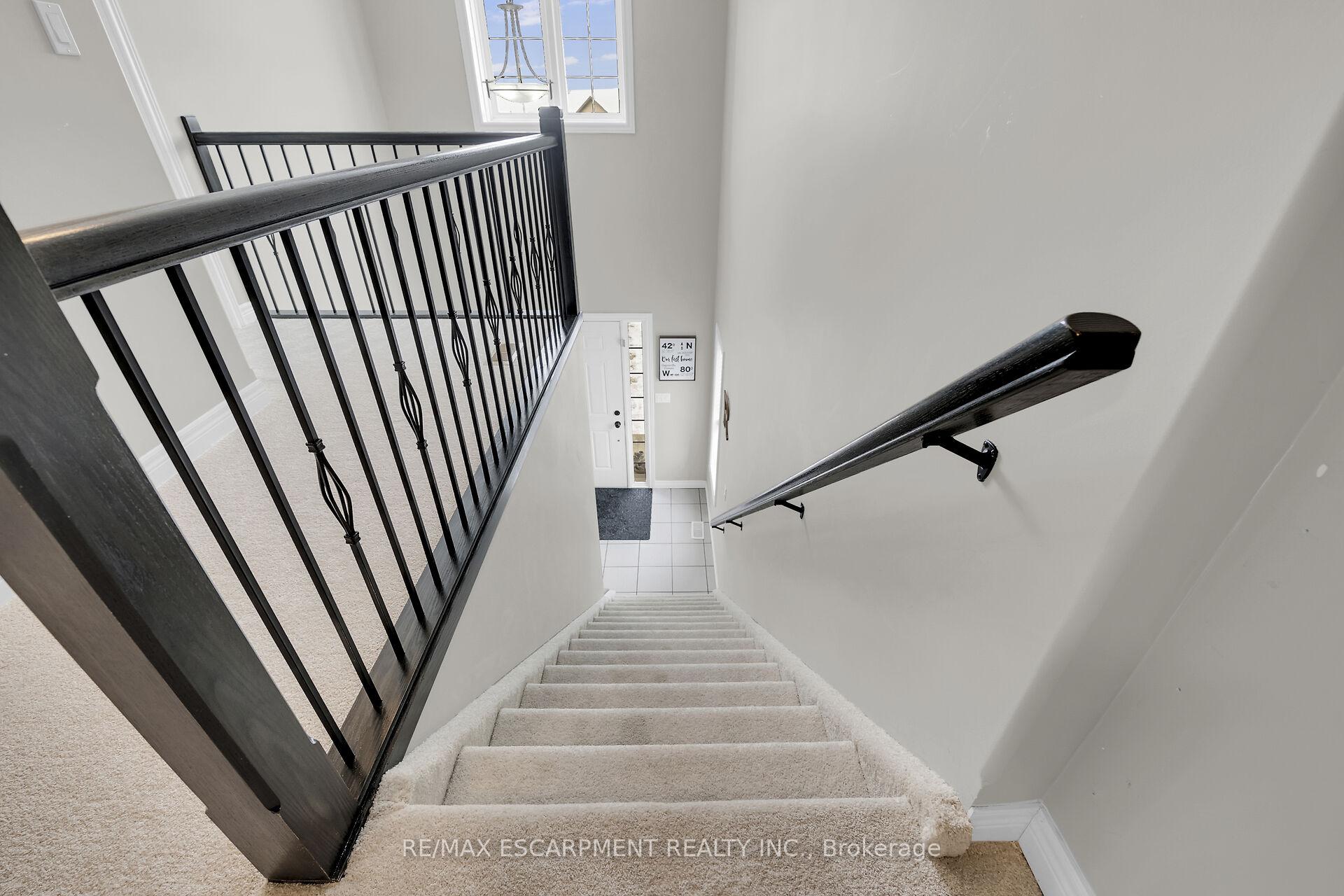 Photo 26 of 102 Macneil Court, Haldimand — HOMEH