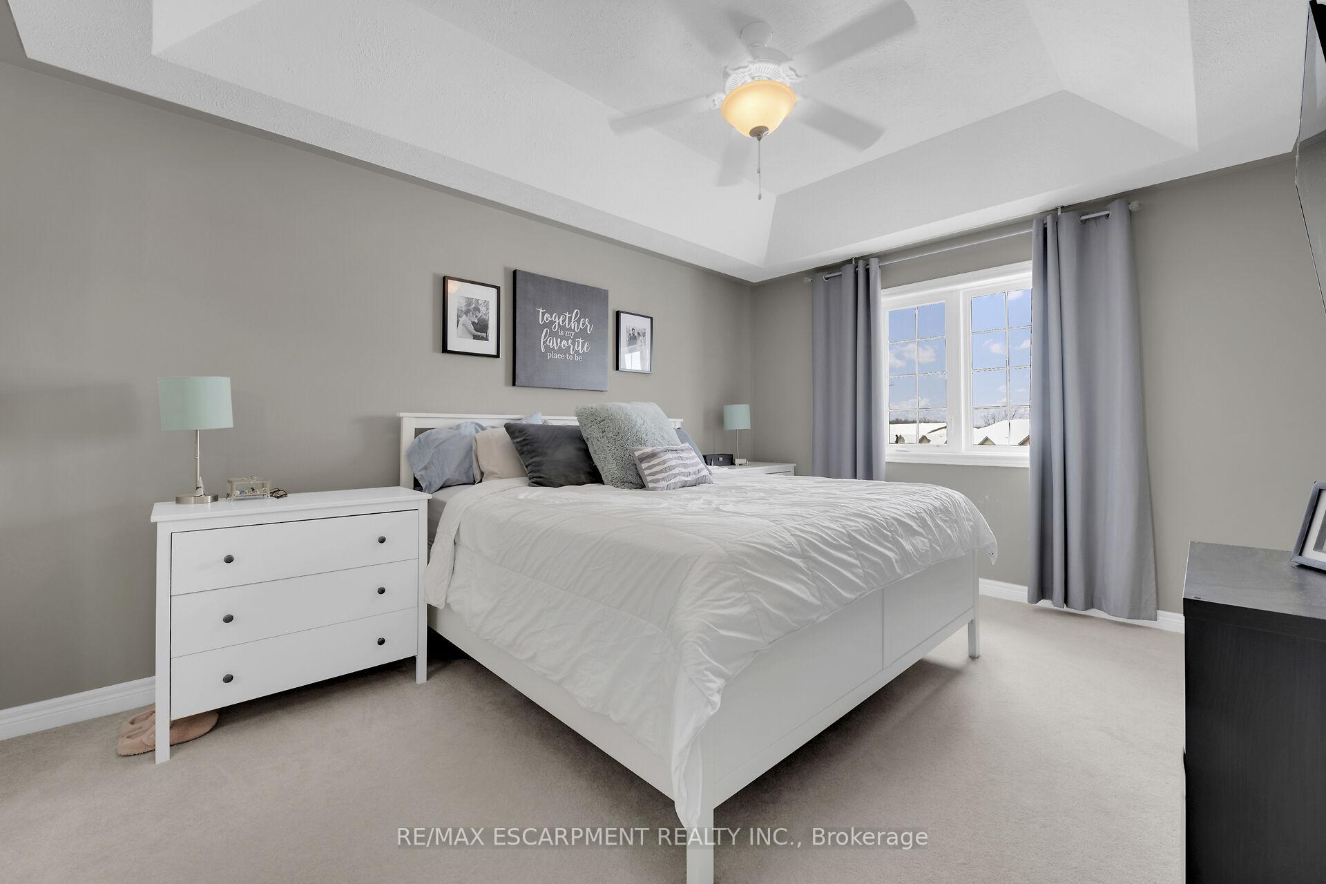 Photo 19 of 102 Macneil Court, Haldimand — HOMEH
