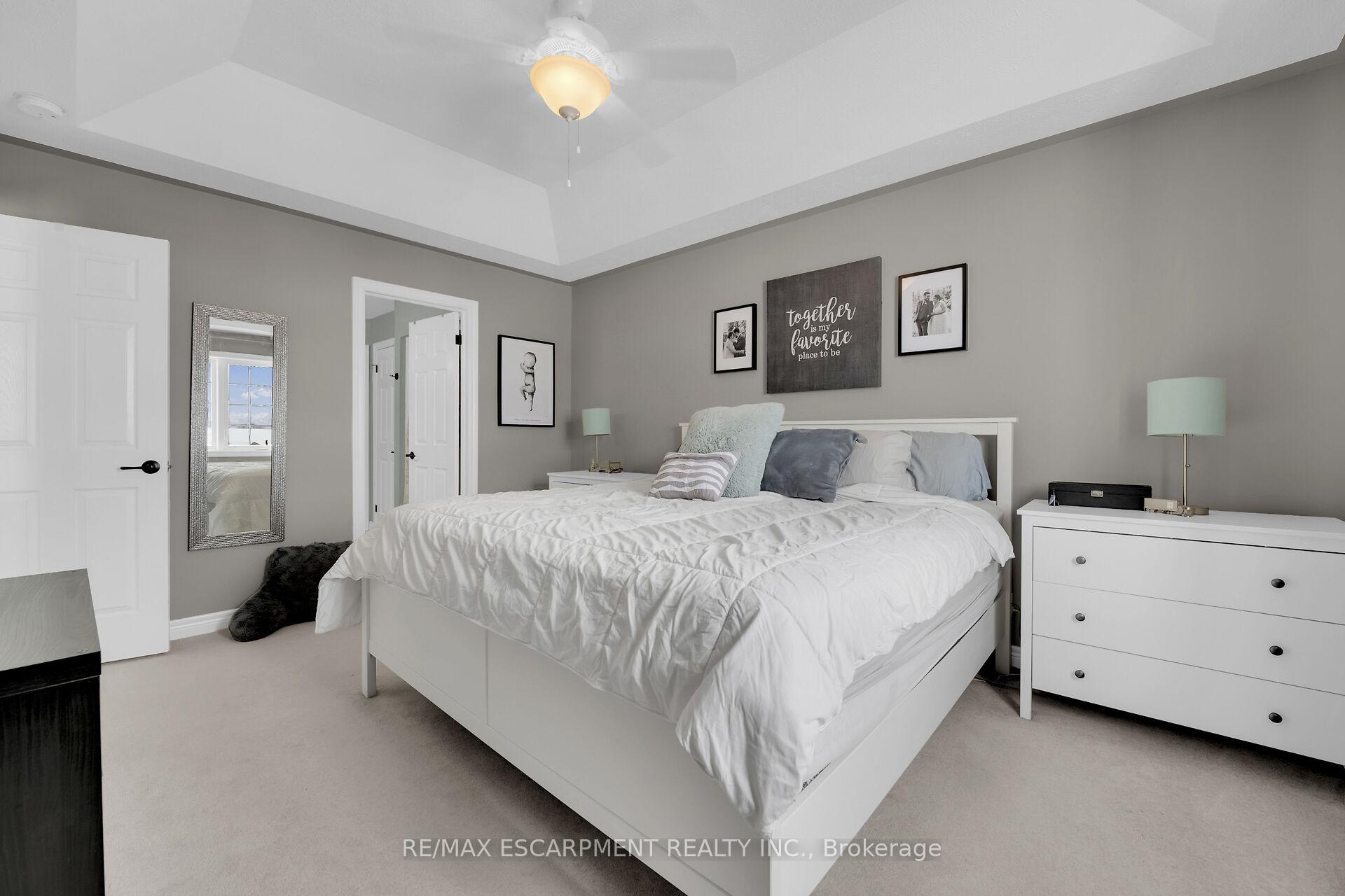 Photo 27 of 102 Macneil Court, Haldimand — HOMEH