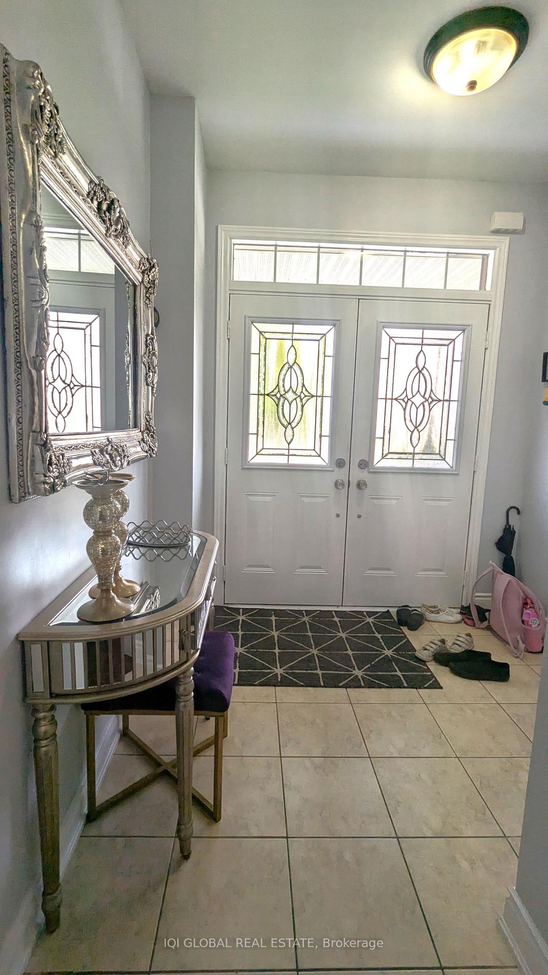 Photo 4 of 40 Allenby Street, Vaughan, Vellore Village — HOMEH
