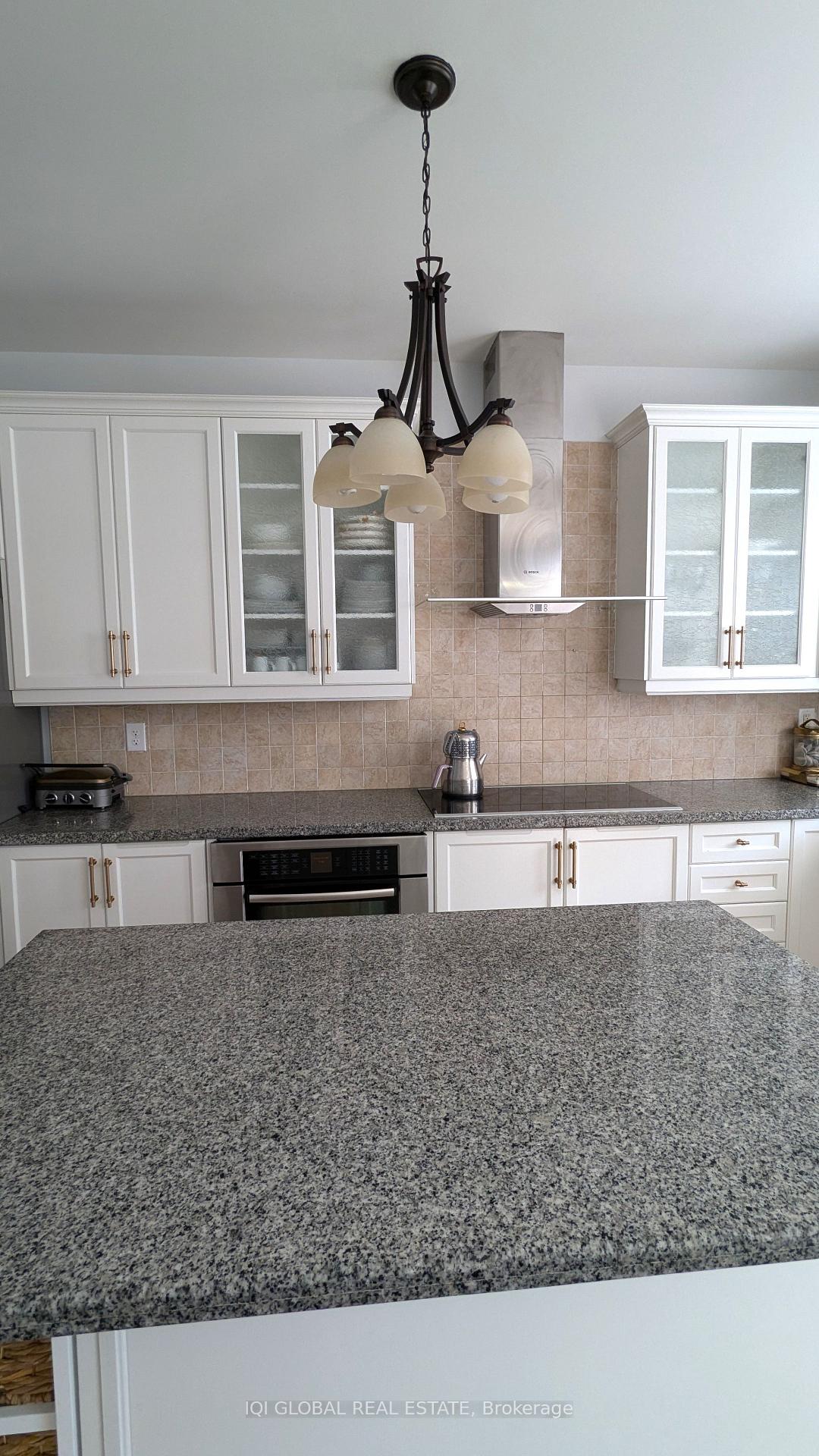 Photo 13 of 40 Allenby Street, Vaughan, Vellore Village — HOMEH