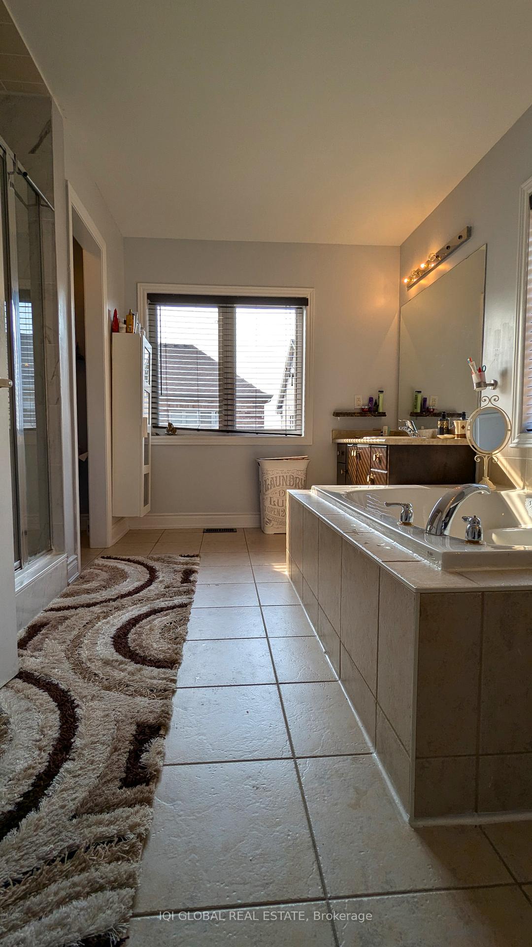 Photo 17 of 40 Allenby Street, Vaughan, Vellore Village — HOMEH