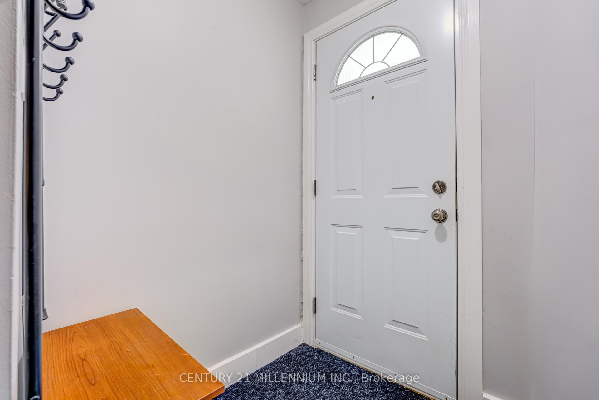Photo 10 of 133 Mill Street, Brampton, Downtown Brampton — HOMEH