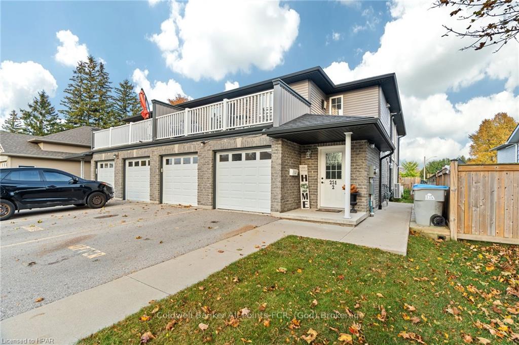 Photo 1 of 251 Gibbons Street, Goderich, Goderich (Town) — HOMEH