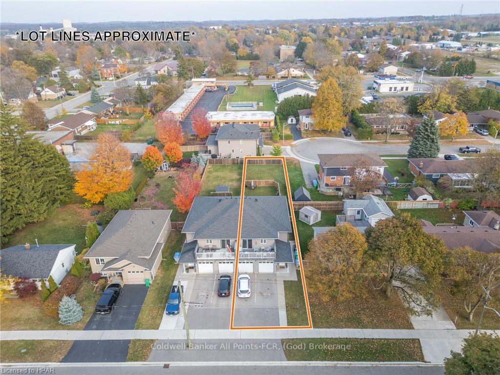 Photo 3 of 251 Gibbons Street, Goderich, Goderich (Town) — HOMEH