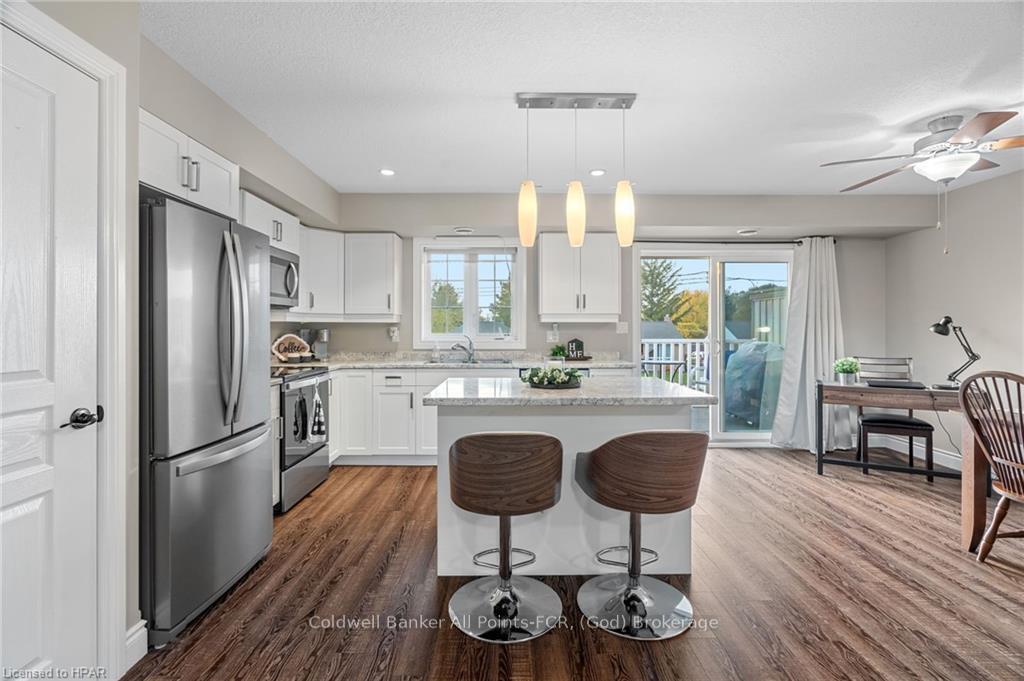 Photo 6 of 251 Gibbons Street, Goderich, Goderich (Town) — HOMEH