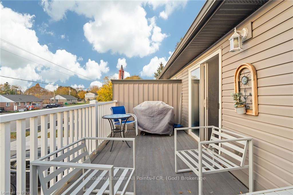 Photo 11 of 251 Gibbons Street, Goderich, Goderich (Town) — HOMEH