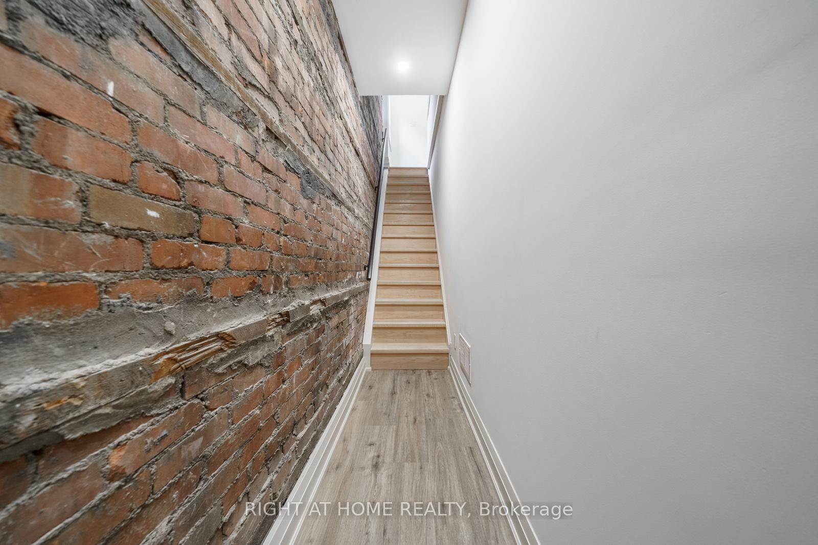 Photo 6 of 105 Aikman Avenue, Hamilton, Gibson — HOMEH