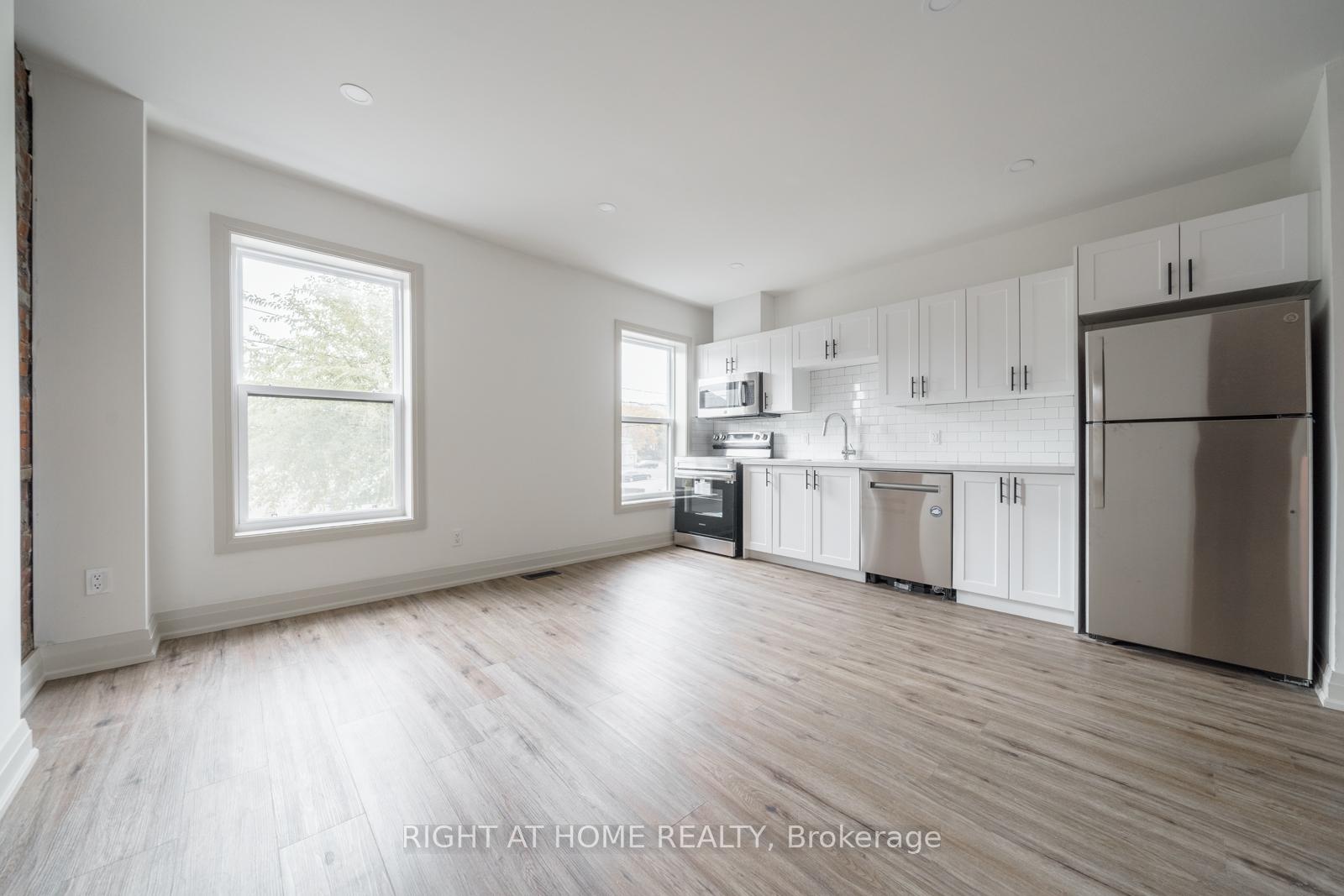 Photo 2 of 105 Aikman Avenue, Hamilton, Gibson — HOMEH