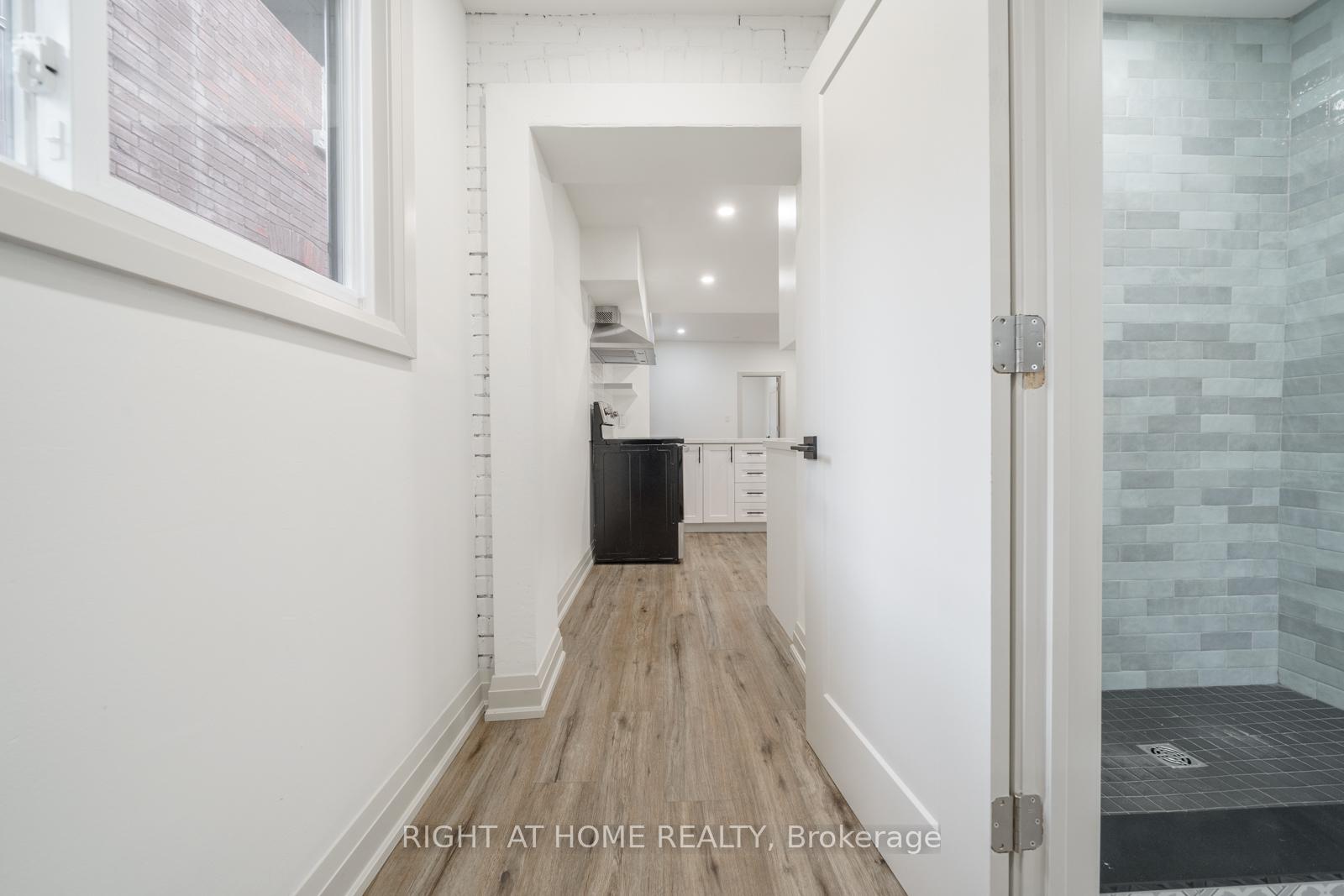 Photo 27 of 105 Aikman Avenue, Hamilton, Gibson — HOMEH