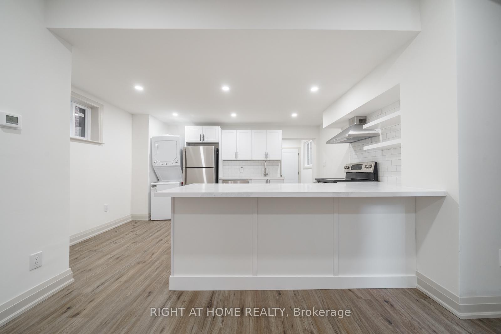 Photo 13 of 105 Aikman Avenue, Hamilton, Gibson — HOMEH