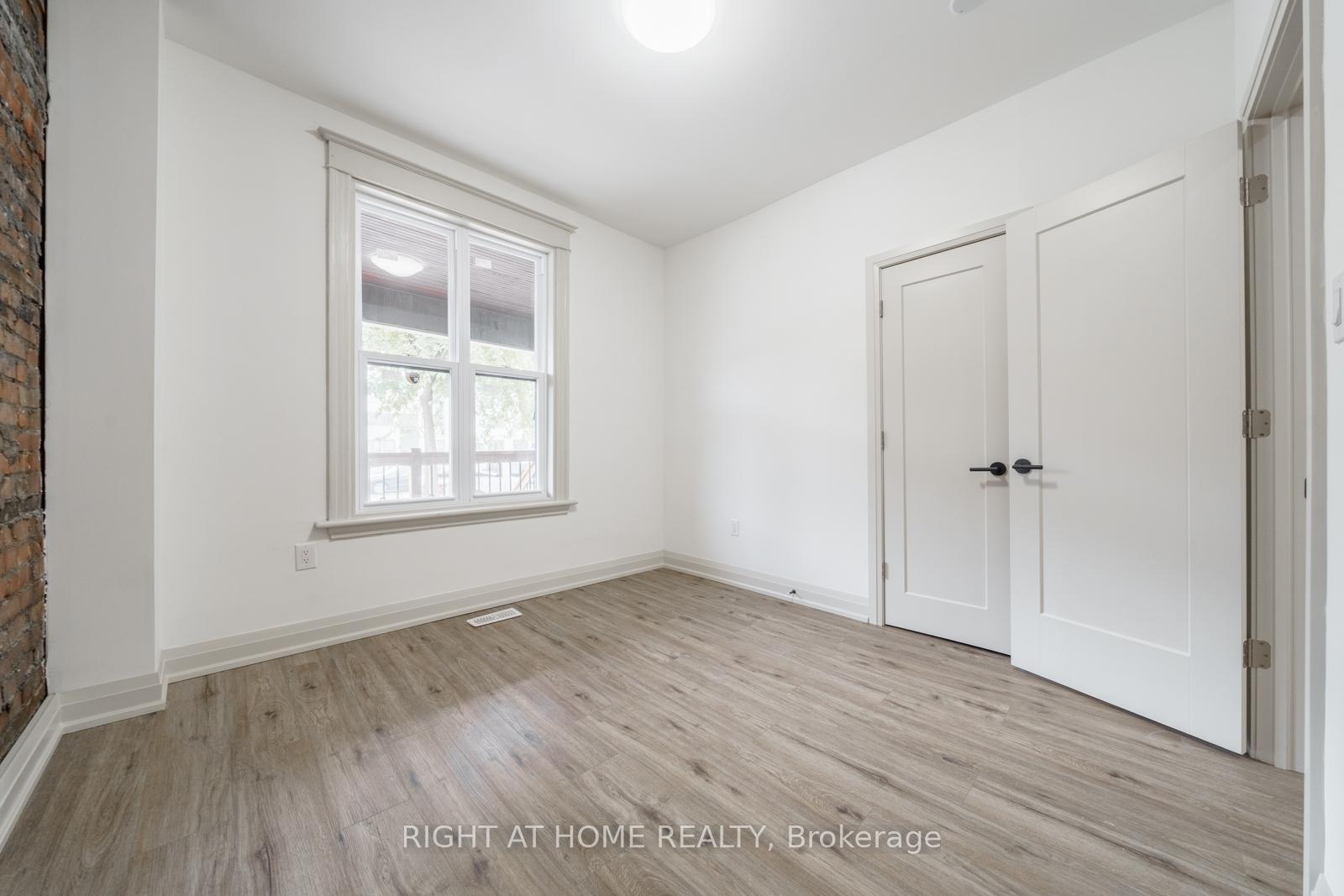Photo 22 of 105 Aikman Avenue, Hamilton, Gibson — HOMEH
