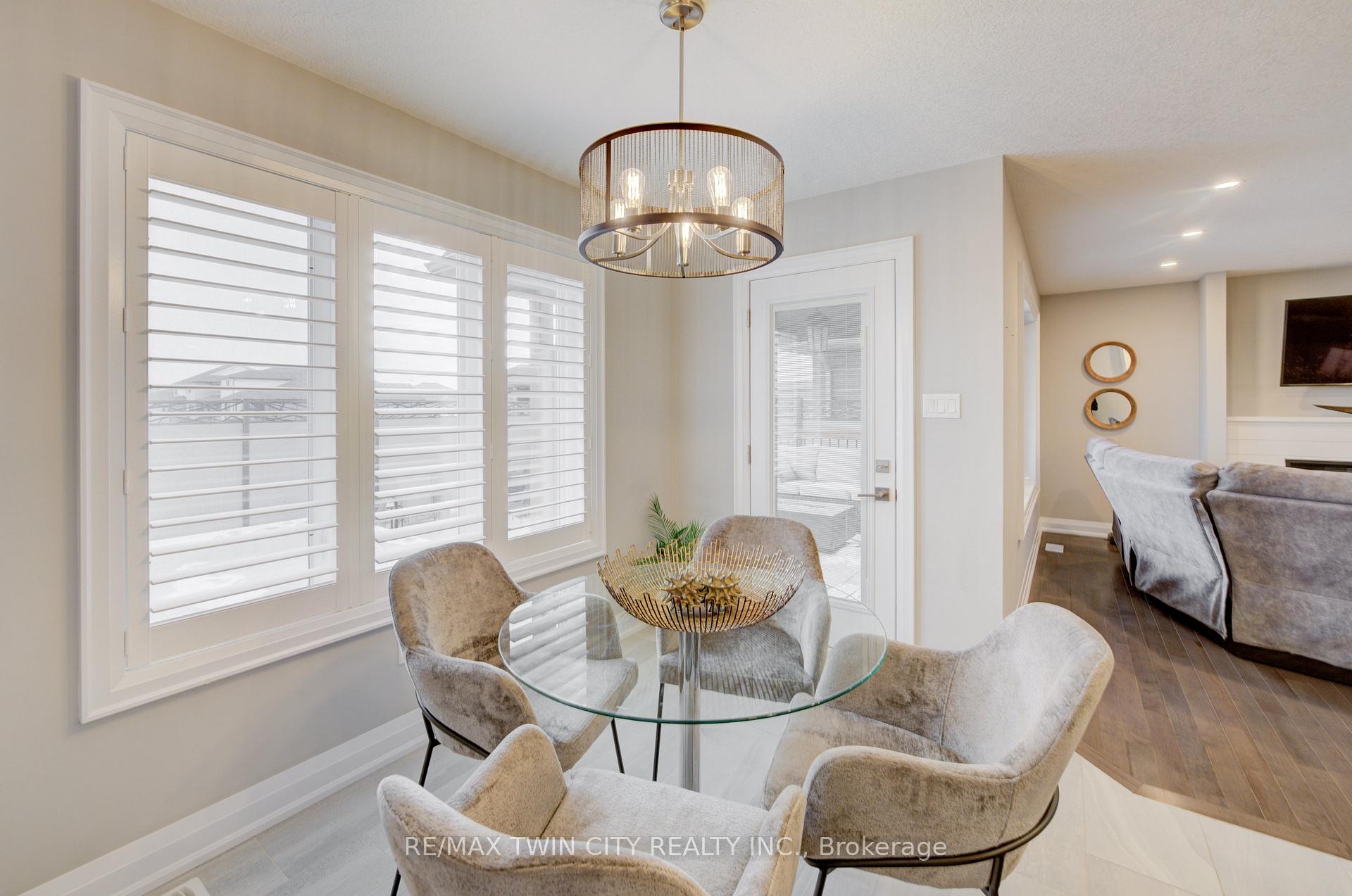 Photo 12 of 131 Woodberry Crescent, Woolwich — HOMEH