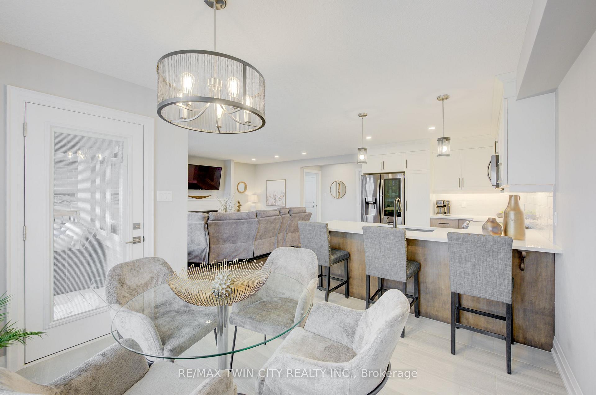 Photo 18 of 131 Woodberry Crescent, Woolwich — HOMEH