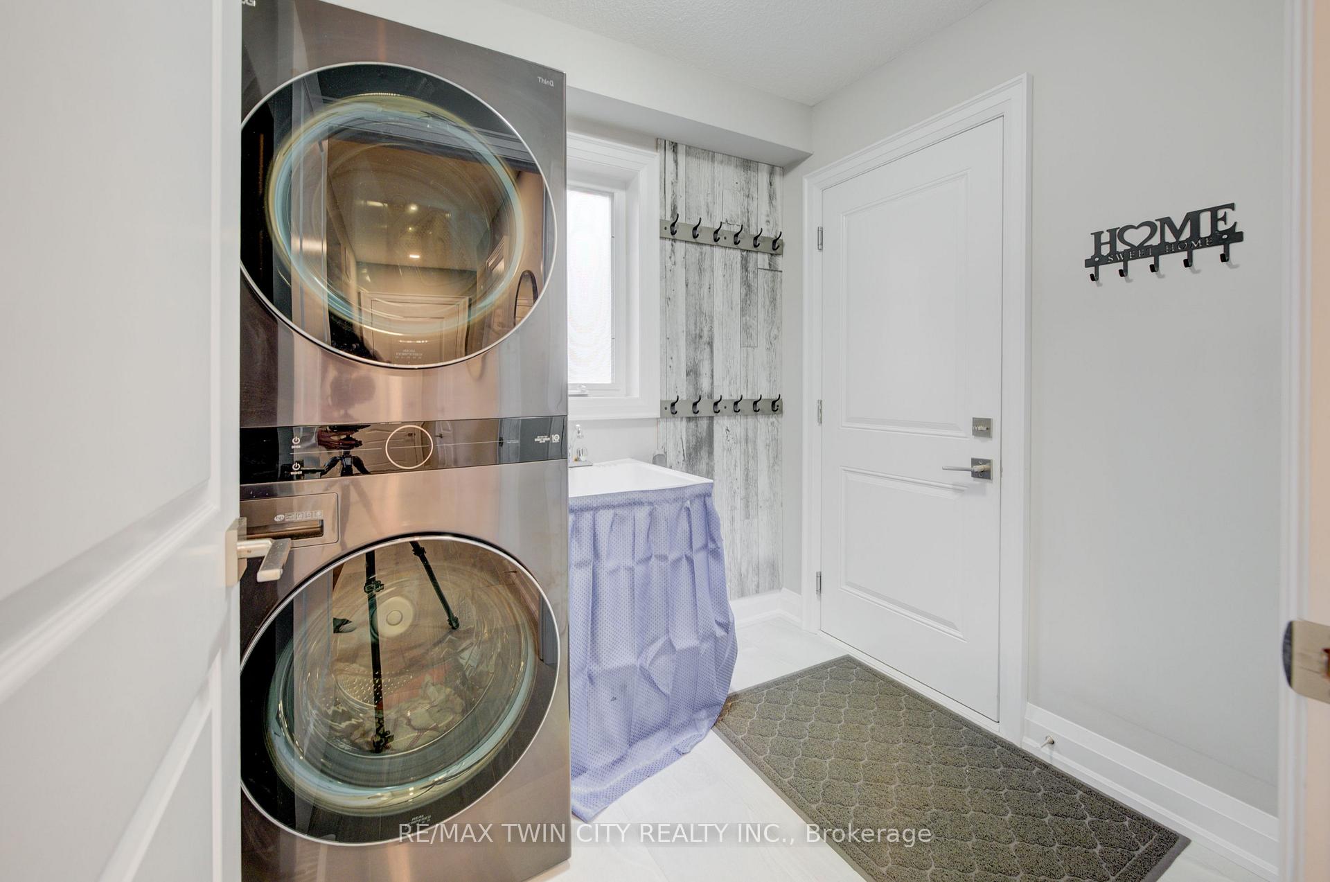 Photo 14 of 131 Woodberry Crescent, Woolwich — HOMEH