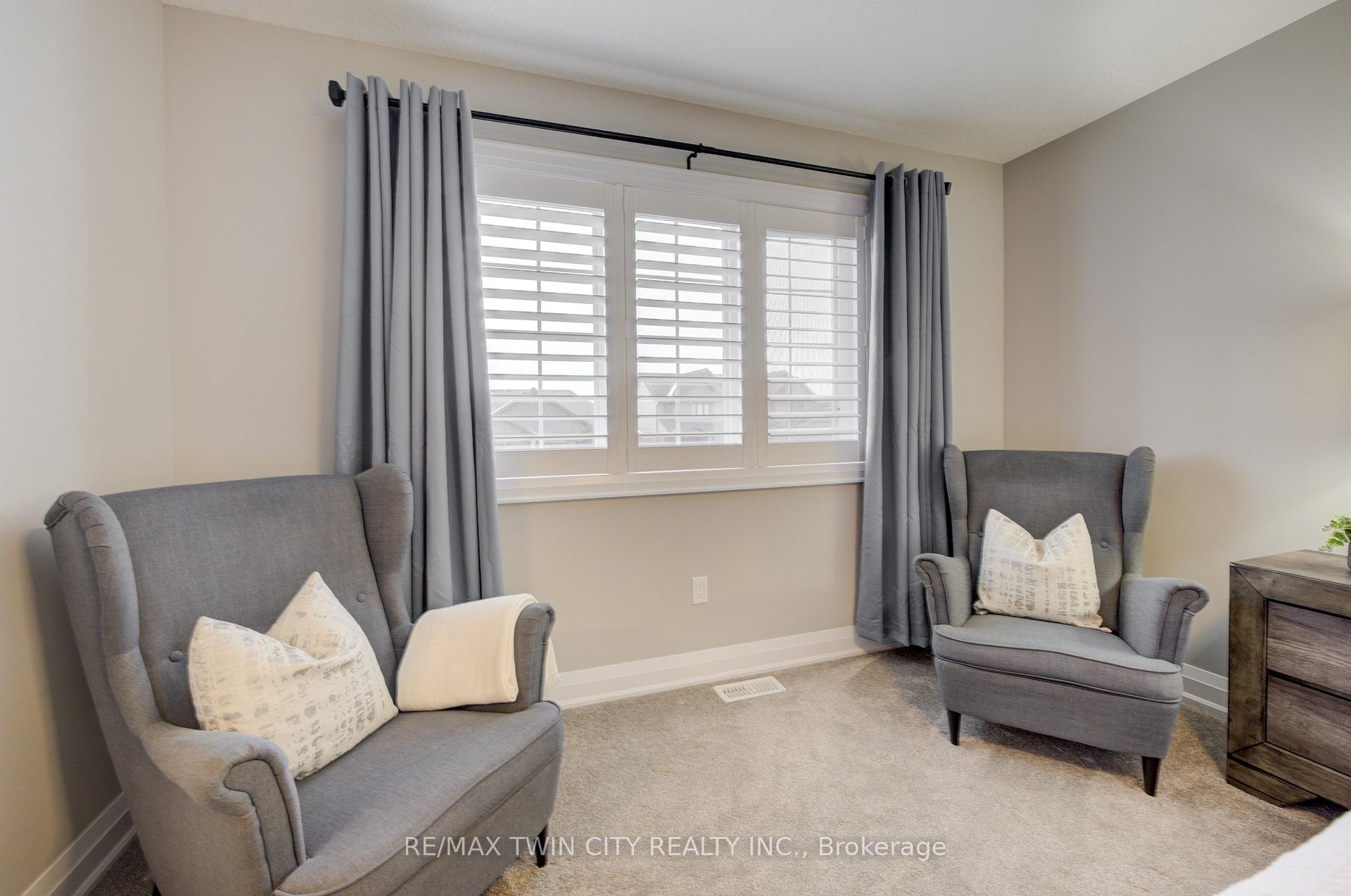 Photo 19 of 131 Woodberry Crescent, Woolwich — HOMEH