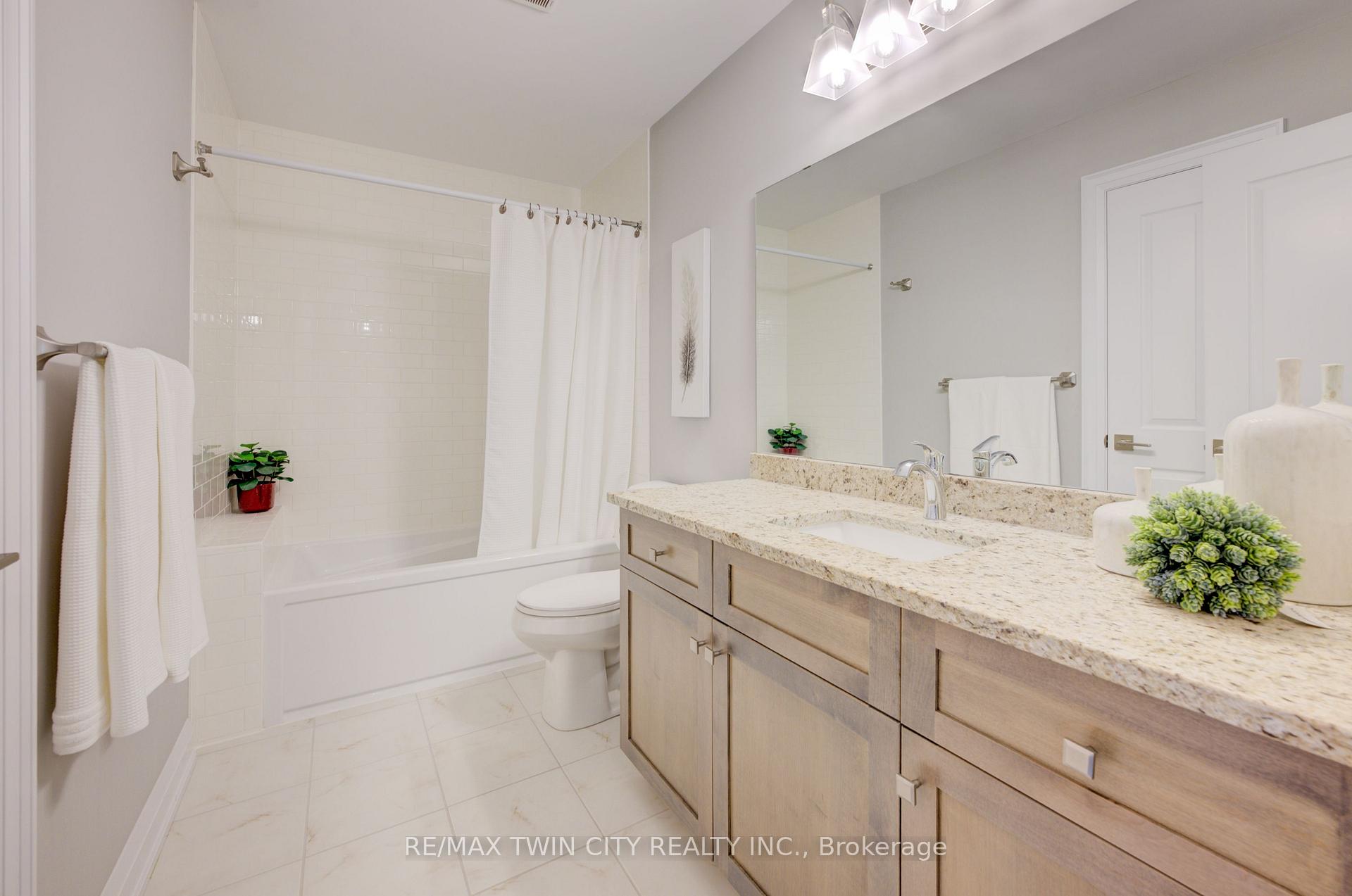 Photo 41 of 131 Woodberry Crescent, Woolwich — HOMEH
