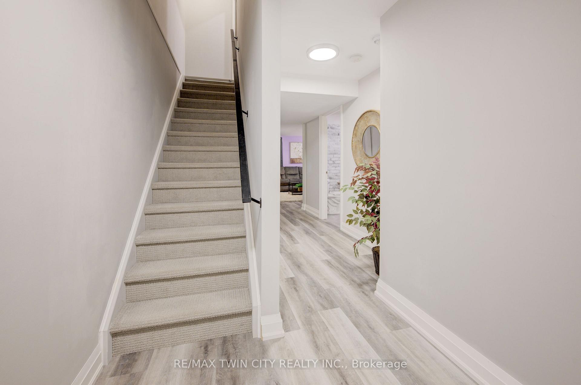 Photo 34 of 131 Woodberry Crescent, Woolwich — HOMEH