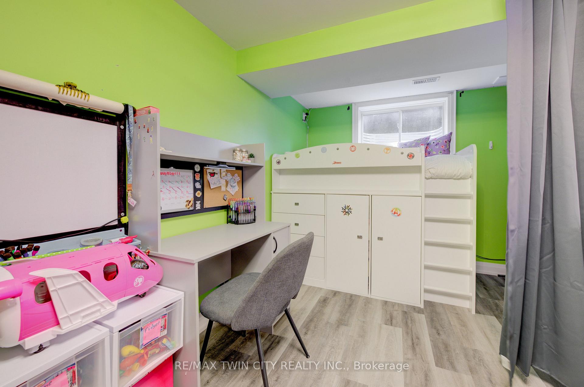 Photo 39 of 131 Woodberry Crescent, Woolwich — HOMEH