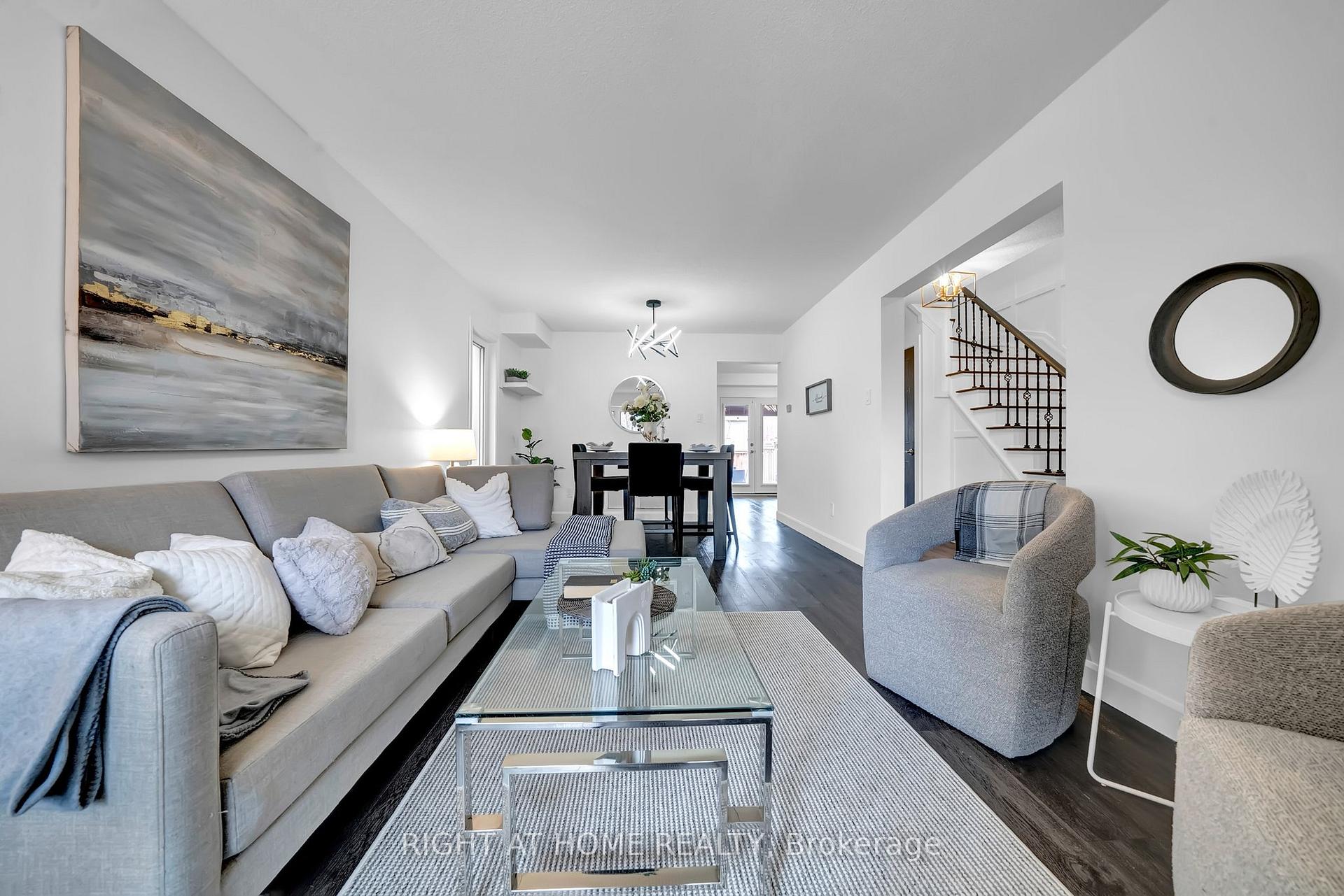 Photo 9 of 18 Landerville Lane, Clarington, Bowmanville — HOMEH