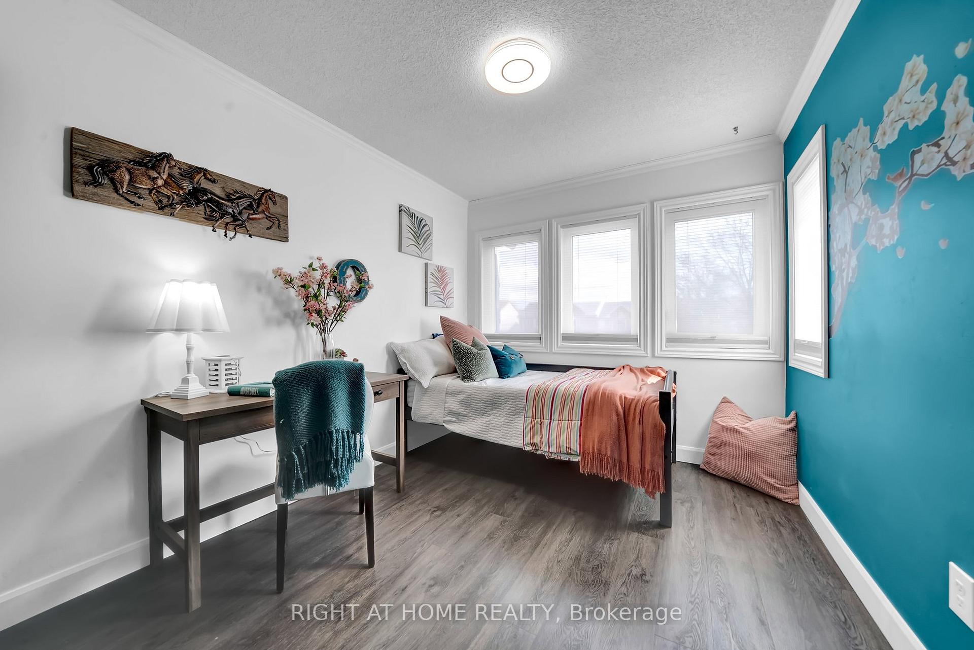 Photo 18 of 18 Landerville Lane, Clarington, Bowmanville — HOMEH