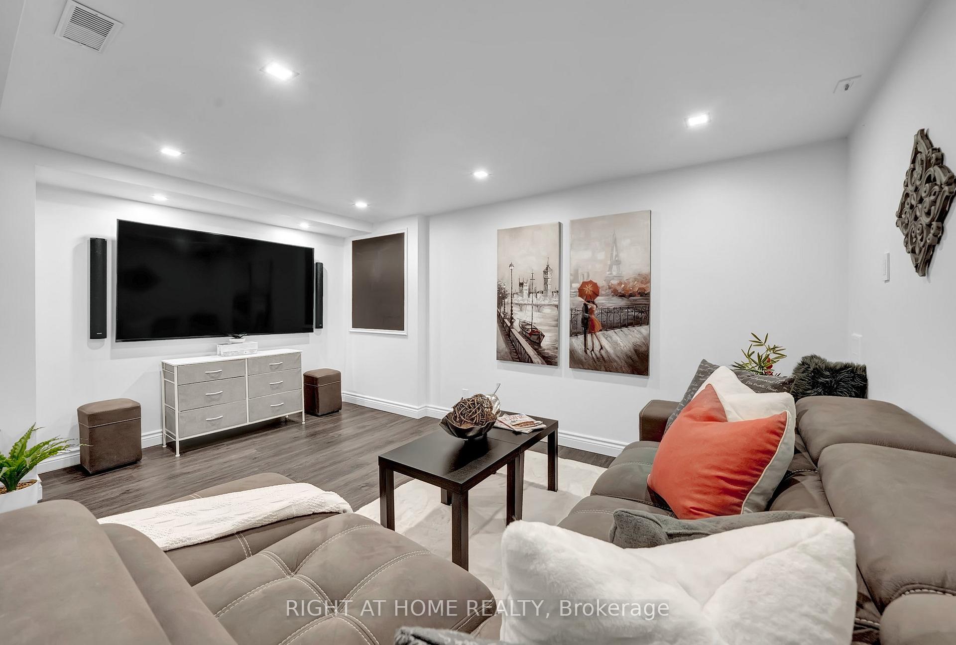 Photo 27 of 18 Landerville Lane, Clarington, Bowmanville — HOMEH