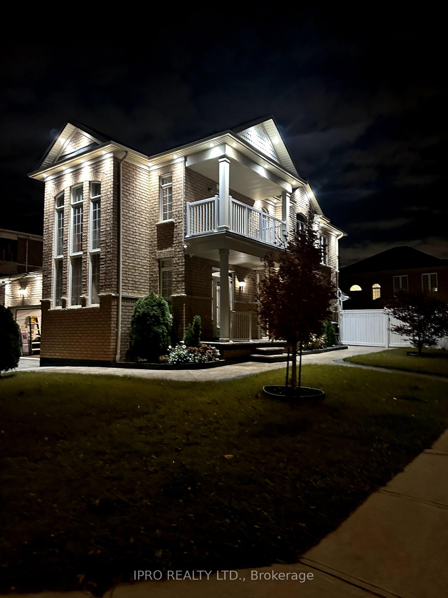 Photo 6 of 513 Van Kirk Dr BSMT, Brampton, Northwest Sandalwood Parkway — HOMEH