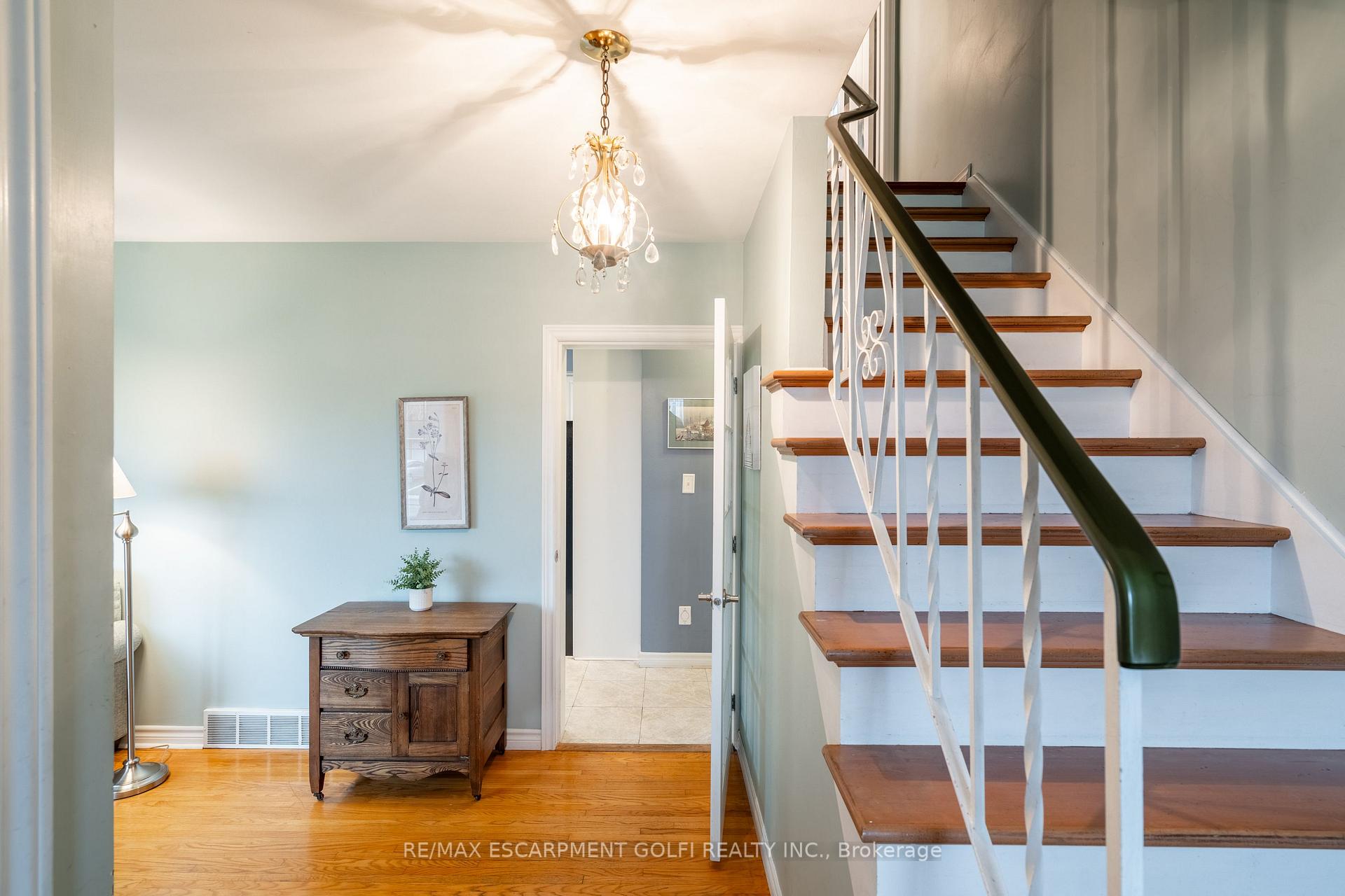 Photo 2 of 29 Sarasota Avenue, Hamilton, Rolston — HOMEH