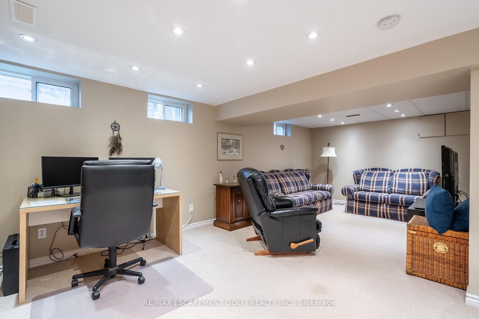 Photo 30 of 29 Sarasota Avenue, Hamilton, Rolston — HOMEH