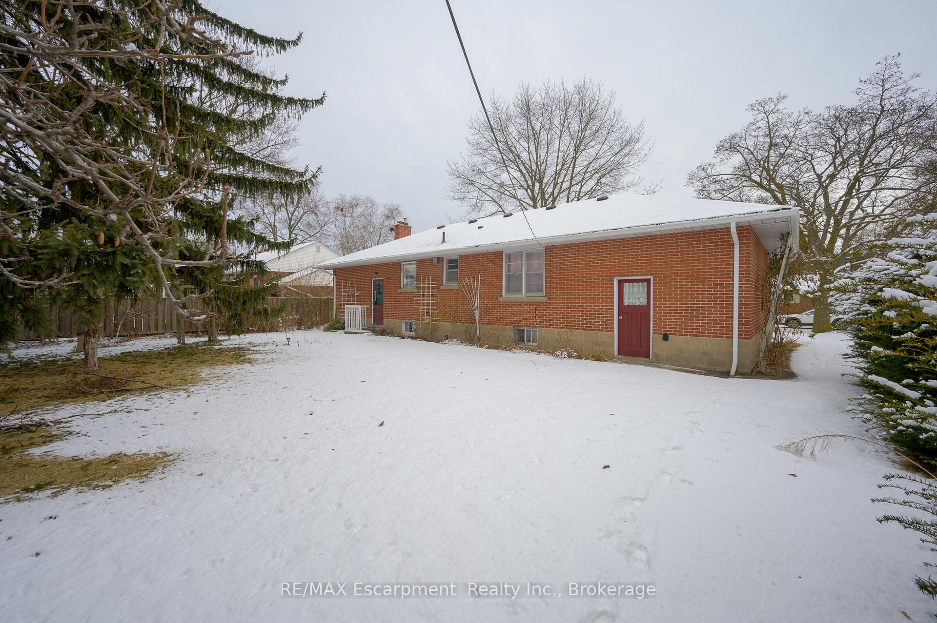 Photo 34 of 2049 Maplewood Drive, Burlington, Brant — HOMEH