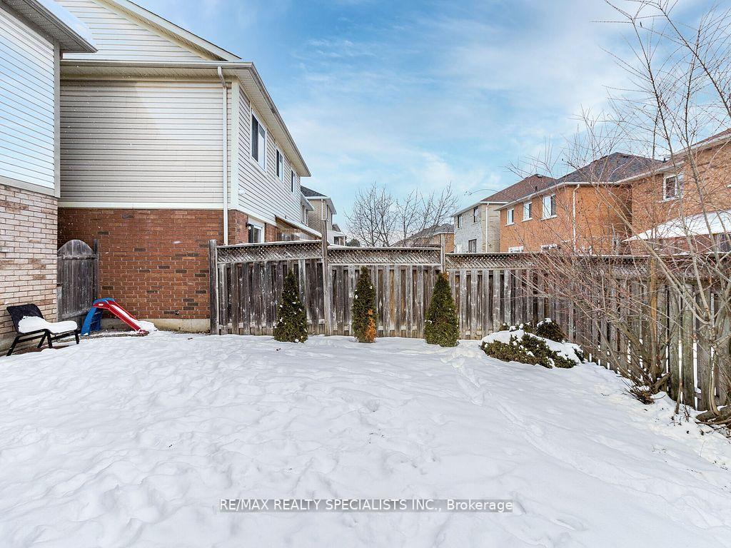 Photo 31 of 17 Edenvalley Road, Brampton, Fletcher's Meadow — HOMEH