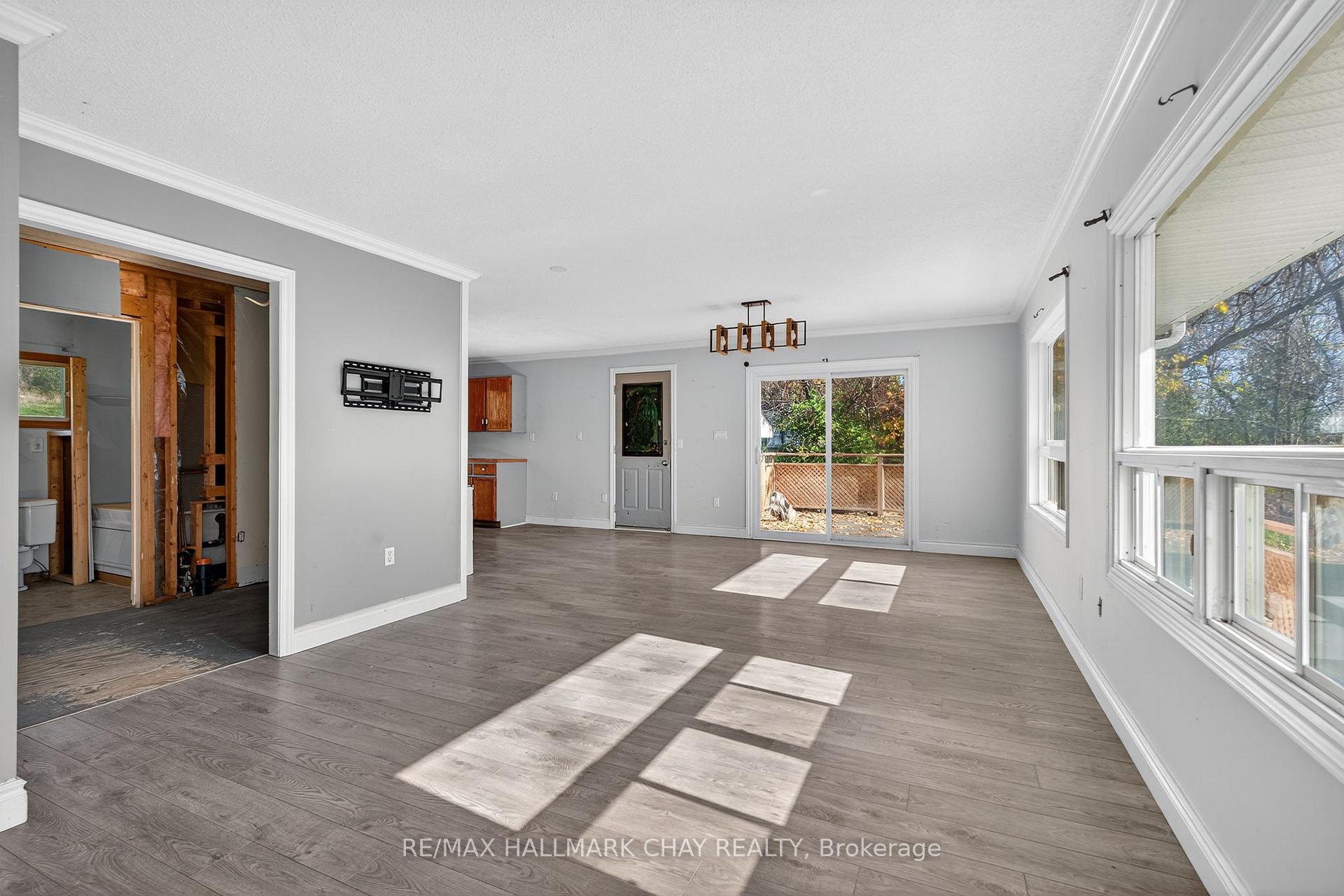 Photo 9 of 4884 Bedford Road, Frontenac, Frontenac South — HOMEH