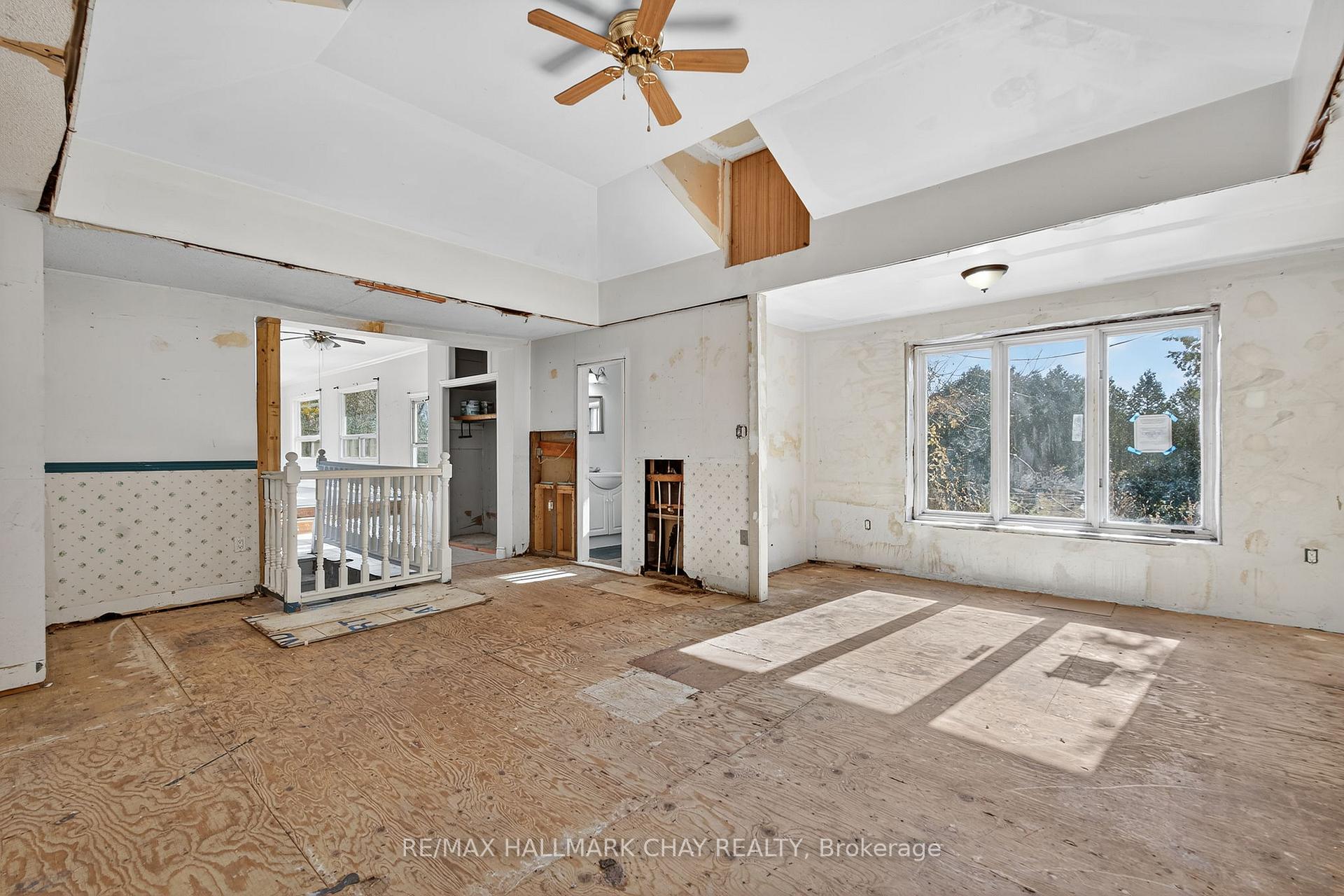 Photo 17 of 4884 Bedford Road, Frontenac, Frontenac South — HOMEH